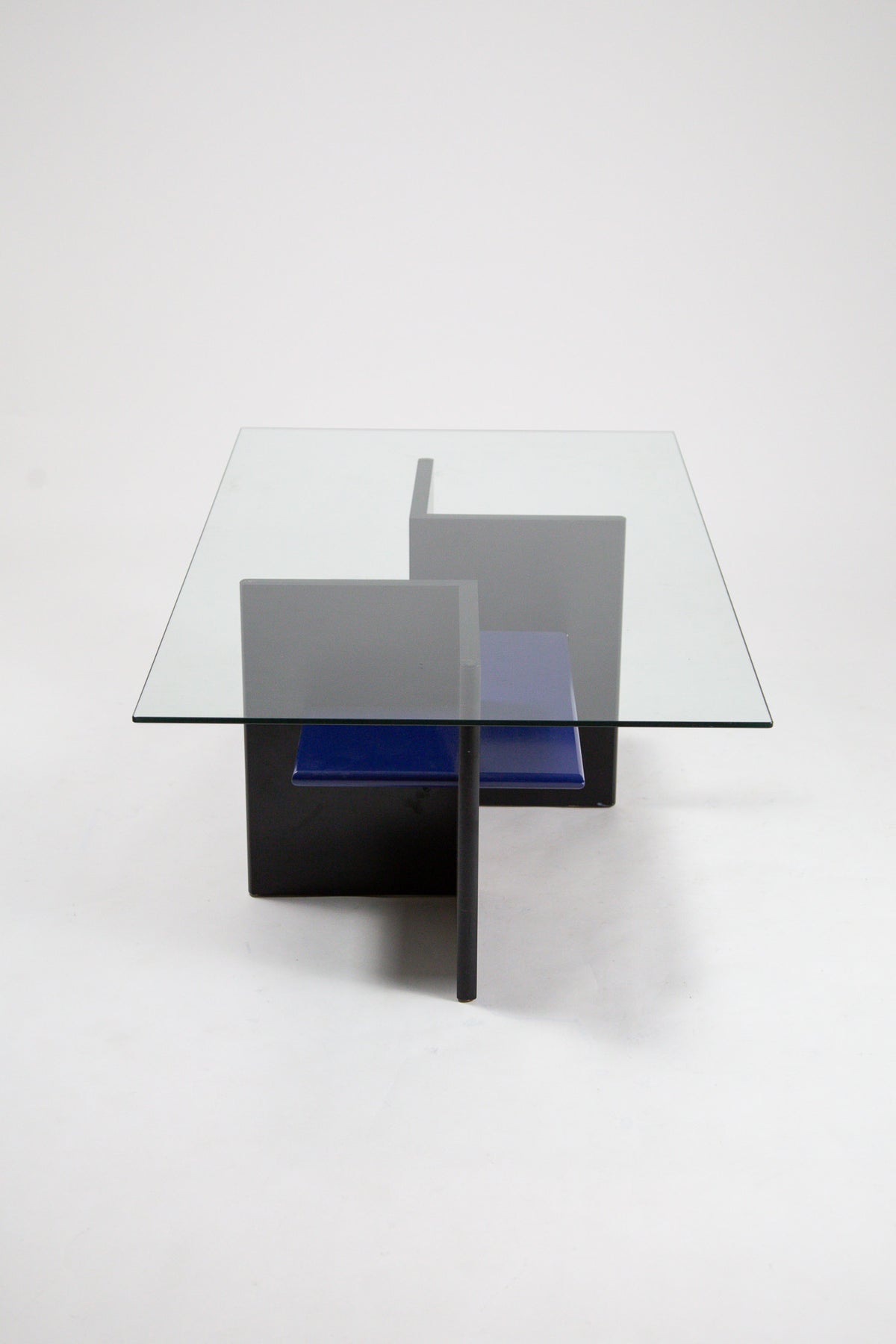 Postmodern Glass Top Low Table / ポストモダン ガラス天板 ローテーブル