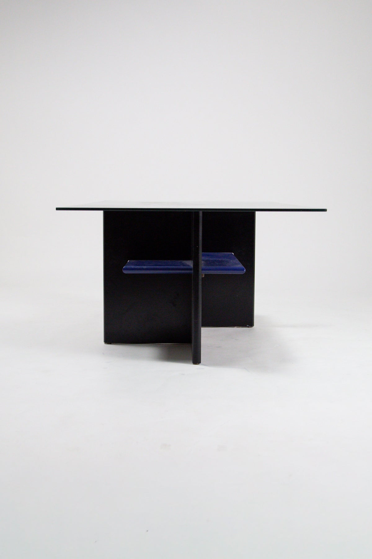 Postmodern Glass Top Low Table / ポストモダン ガラス天板 ローテーブル