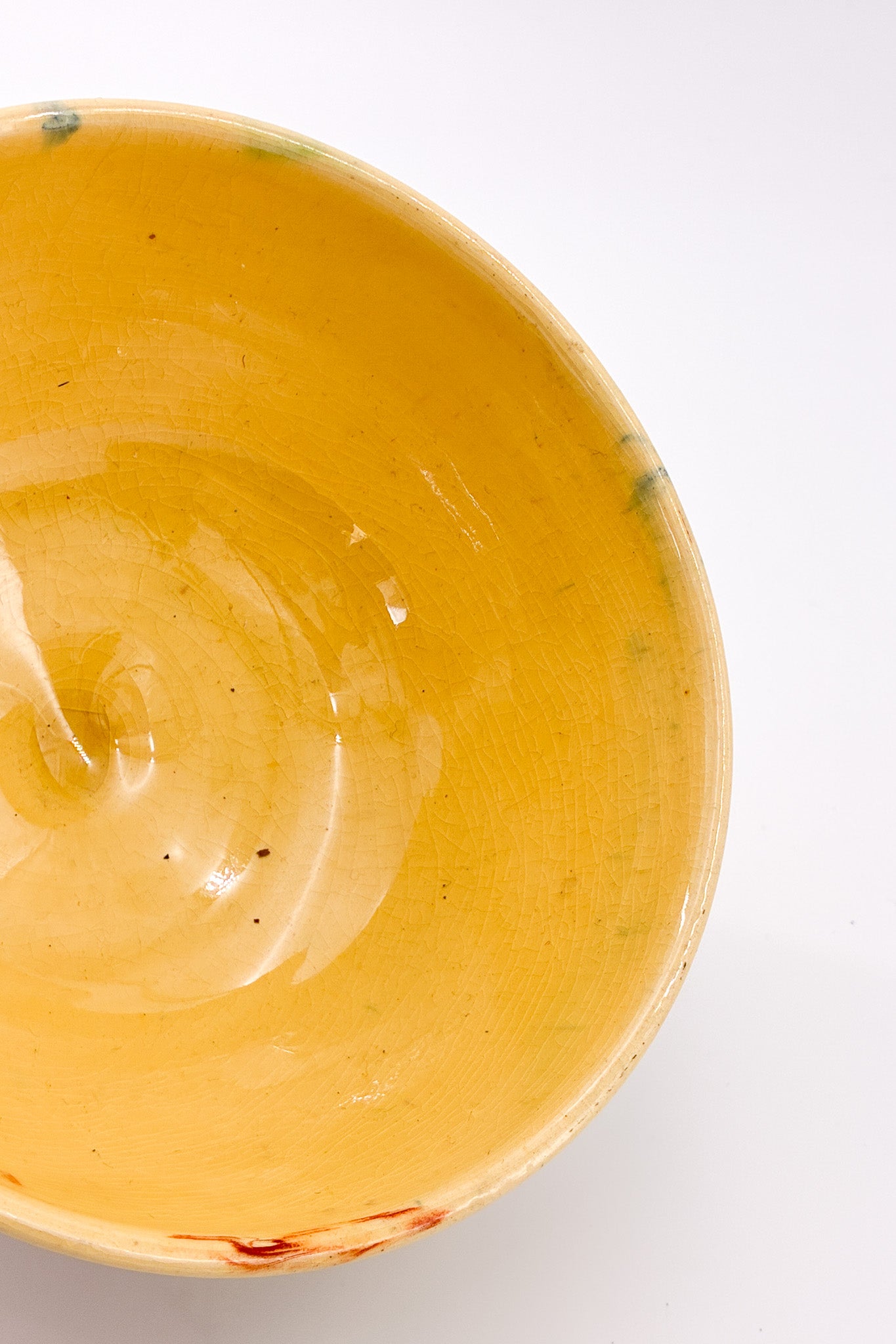 Ceramic Footed Bowl / 陶器 フッテッドボウル