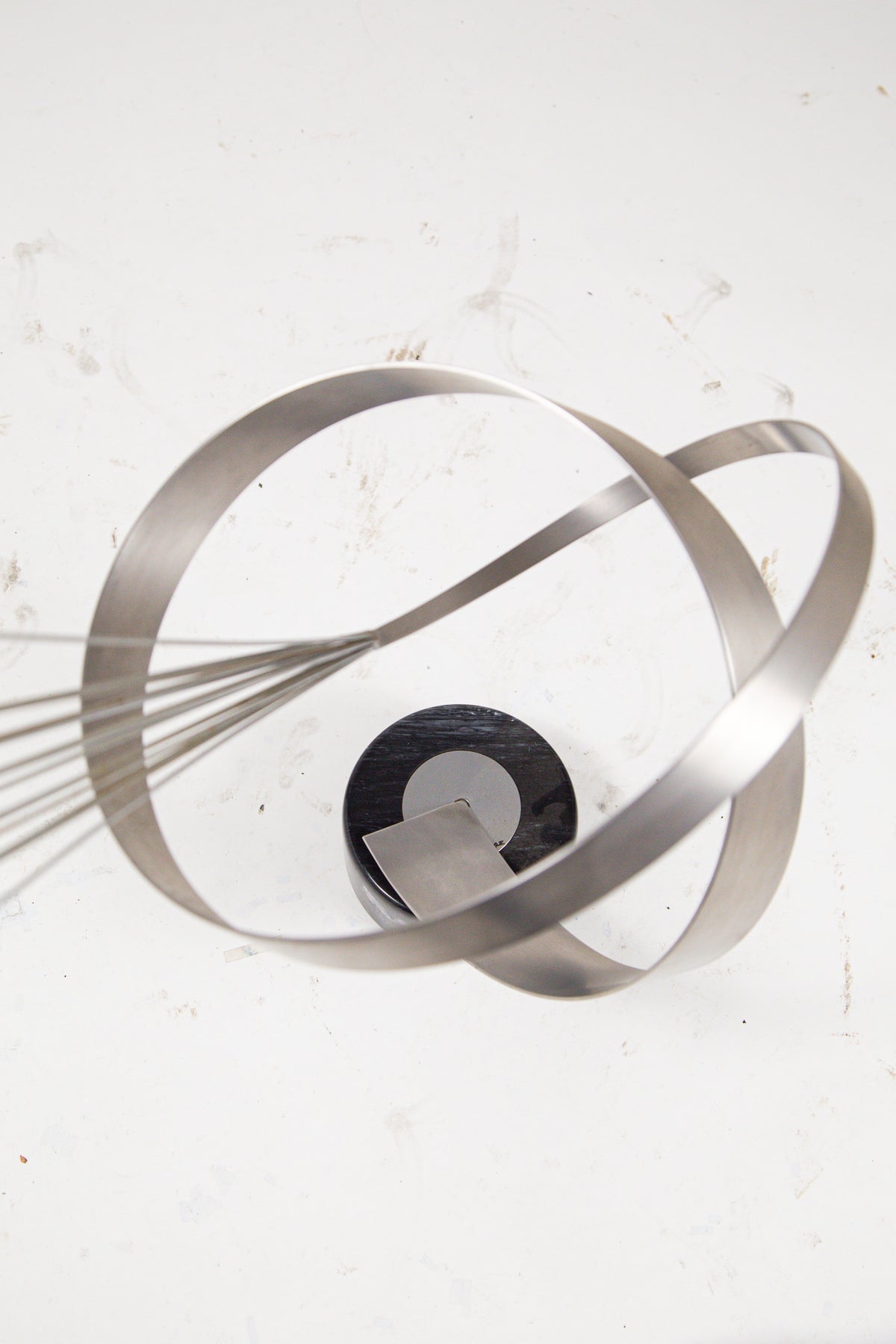 Kinetic Metal & Marble Sculpture / メタル＆マーブル 彫刻オブジェ