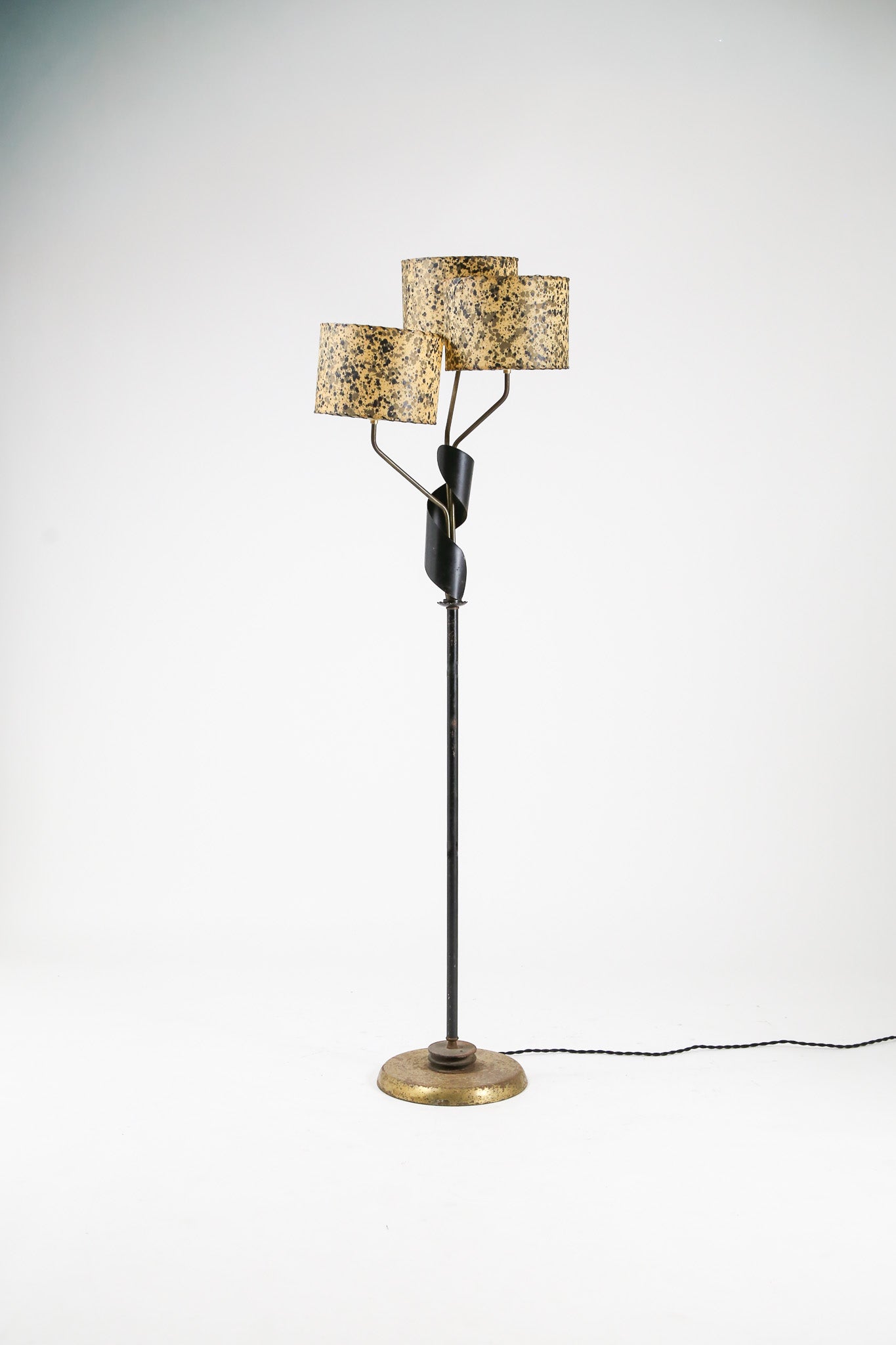 アメリカ、ヴィンテージ3灯フロアランプ。 Vintage 3-Light Floor Lamp / ヴィンテージ 3灯 フロアランプ – STORE