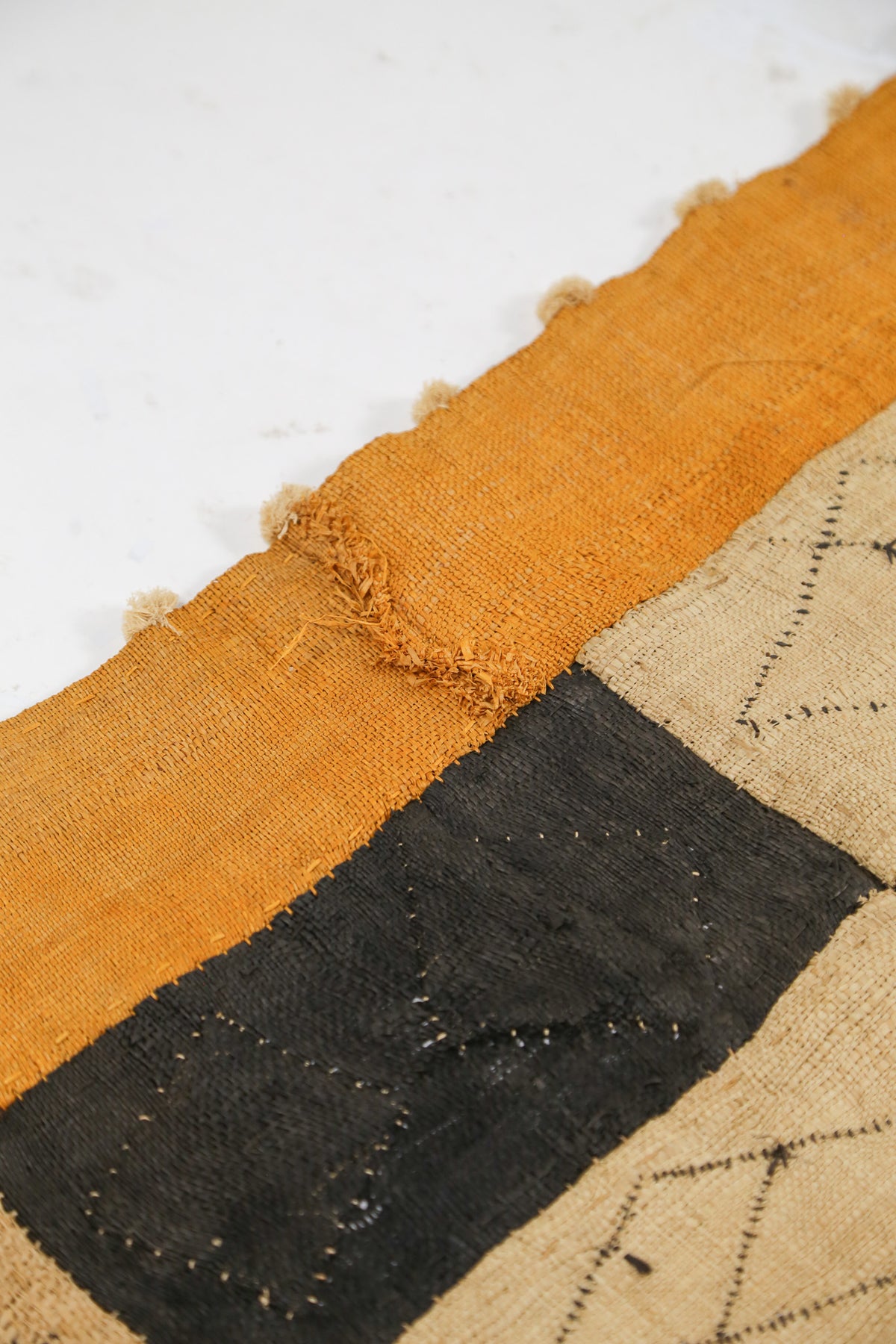 Kuba Cloth Raffia Textile / クバクロス ラフィアテキスタイル