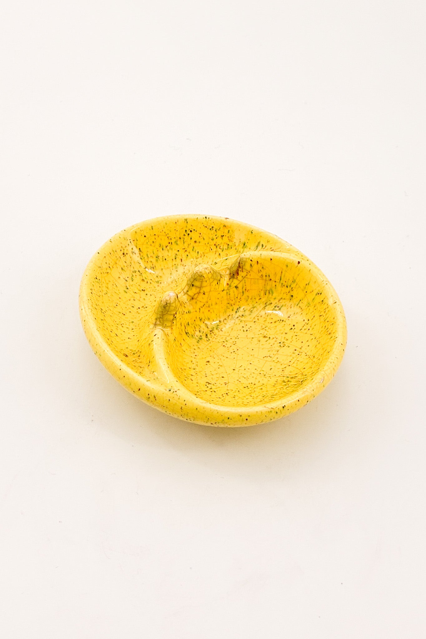 Ceramic Ashtray (Yellow) / 陶器 灰皿（黄）