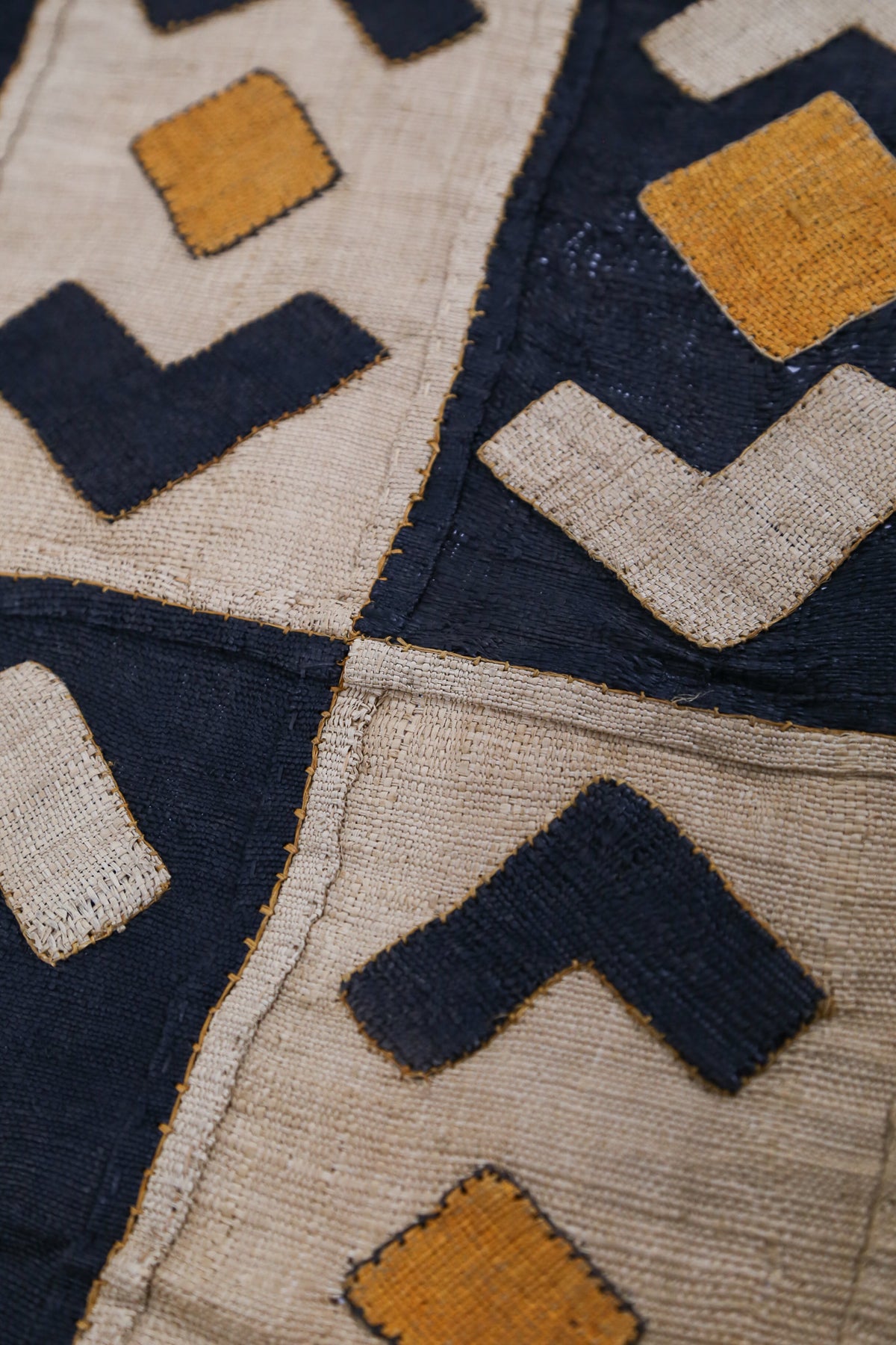 Kuba Cloth Raffia Textile / クバクロス ラフィアテキスタイル
