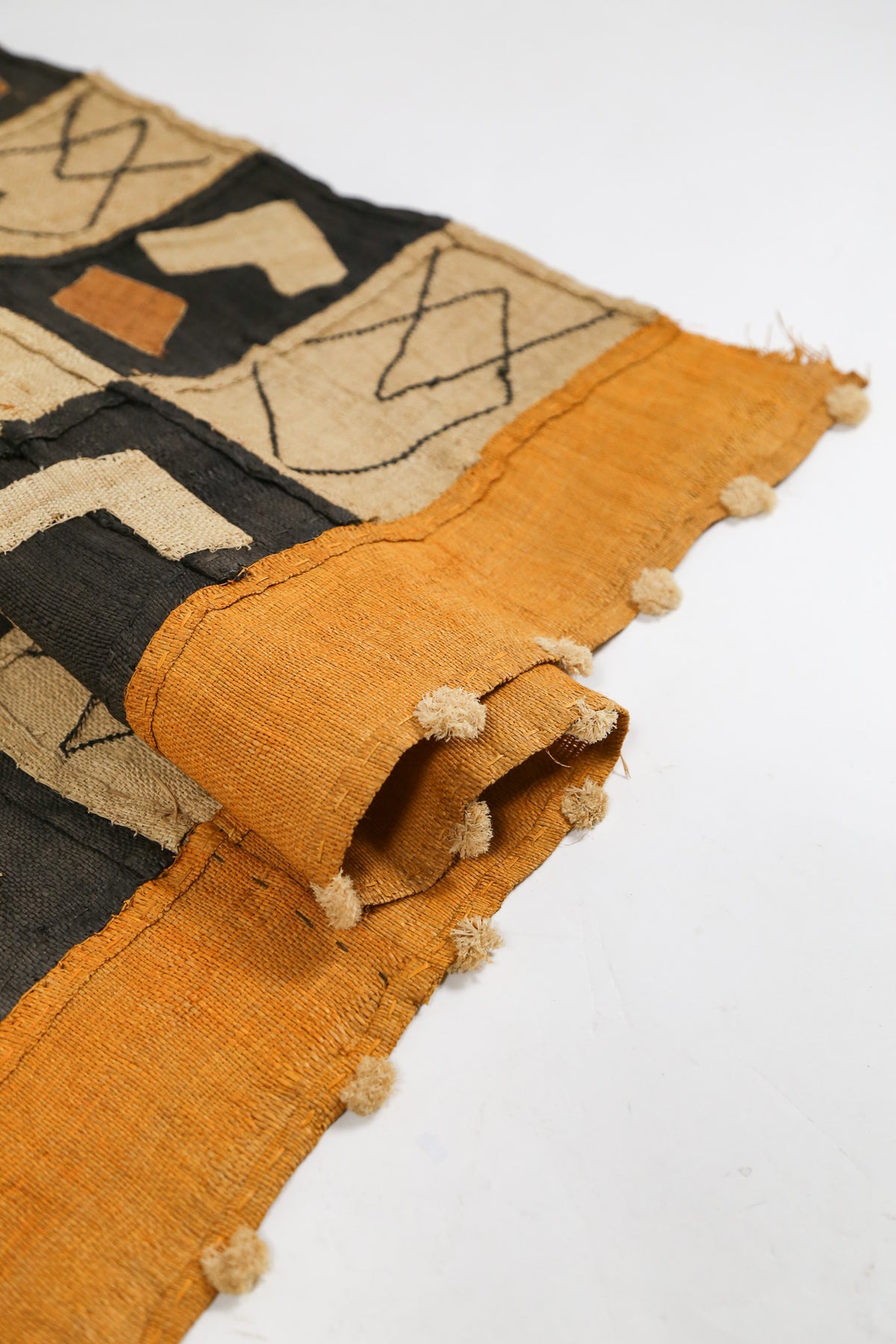 Kuba Cloth Raffia Textile / クバクロス ラフィアテキスタイル