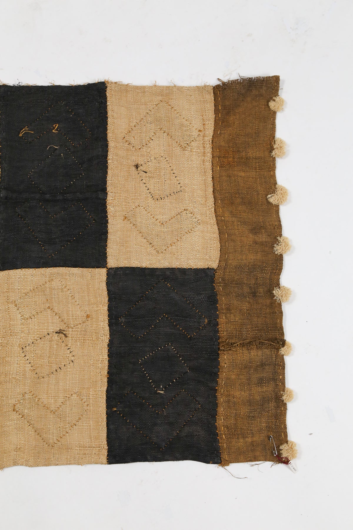 Kuba Cloth Raffia Textile / クバクロス ラフィアテキスタイル