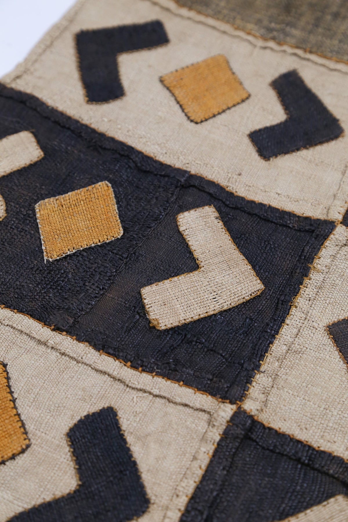 Kuba Cloth Raffia Textile / クバクロス ラフィアテキスタイル