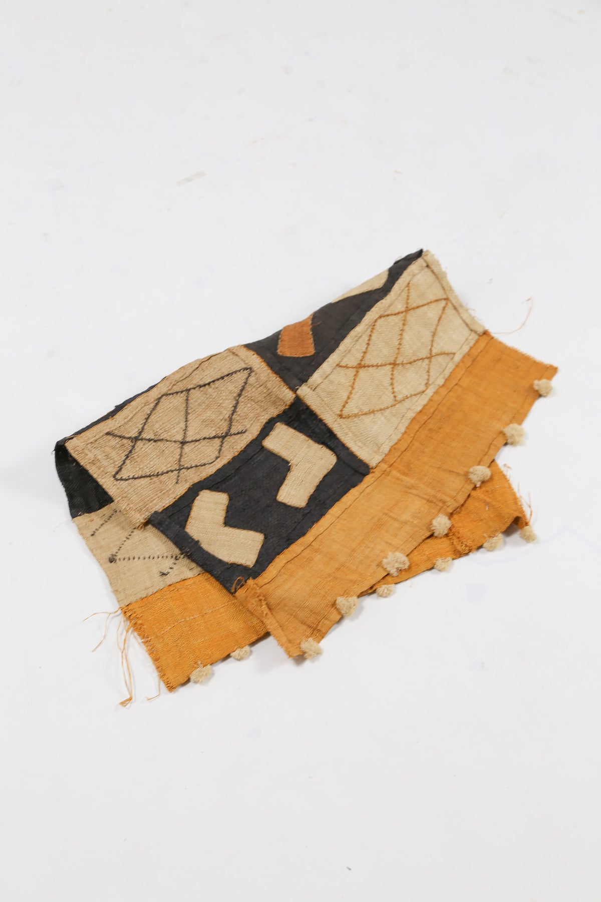 Kuba Cloth Raffia Textile / クバクロス ラフィアテキスタイル