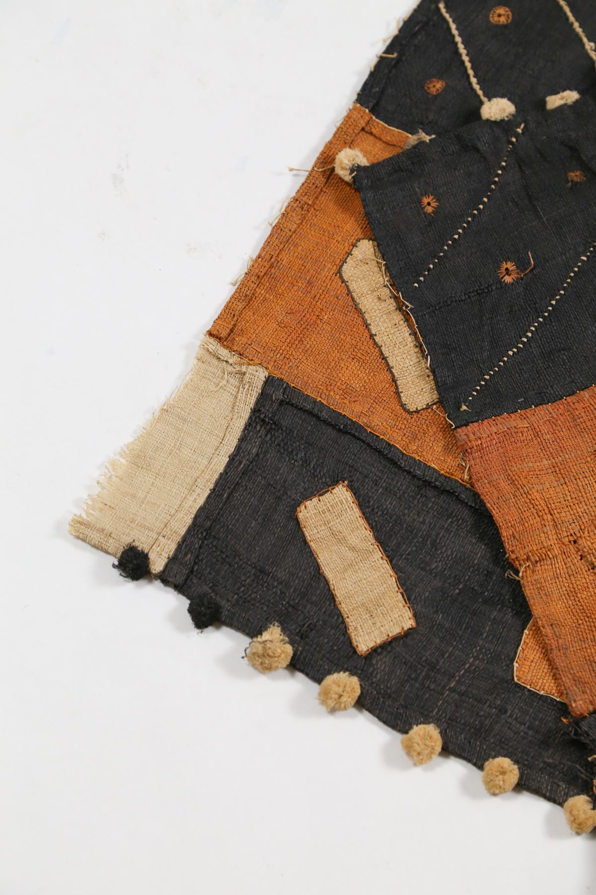 Kuba Cloth Raffia Textile / クバクロス ラフィアテキスタイル