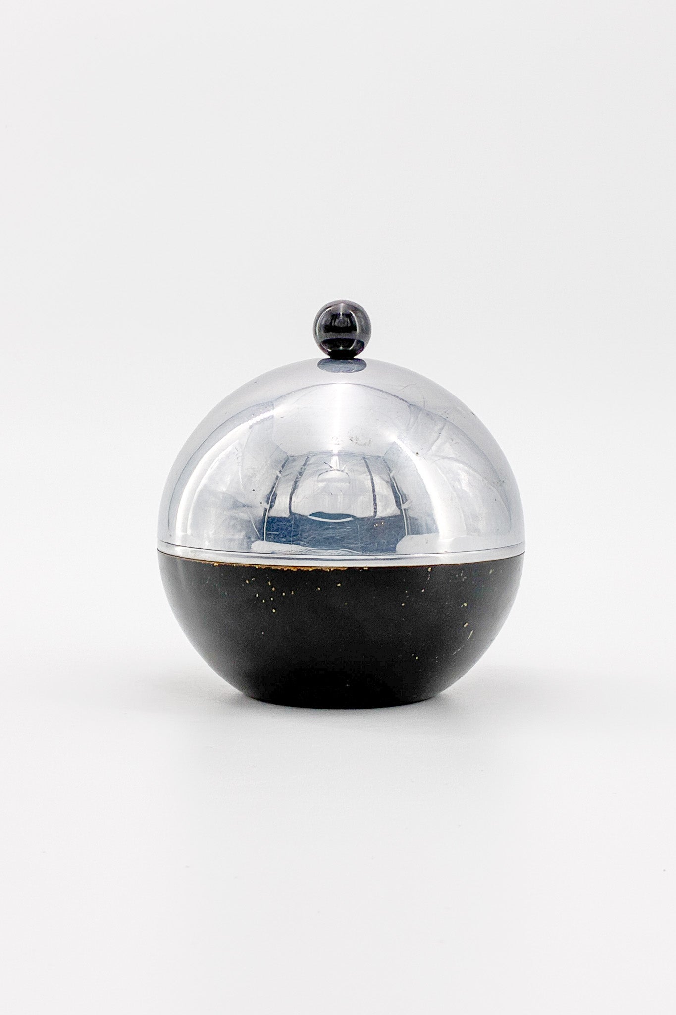 Metal Lidded Case / メタル蓋付きケース