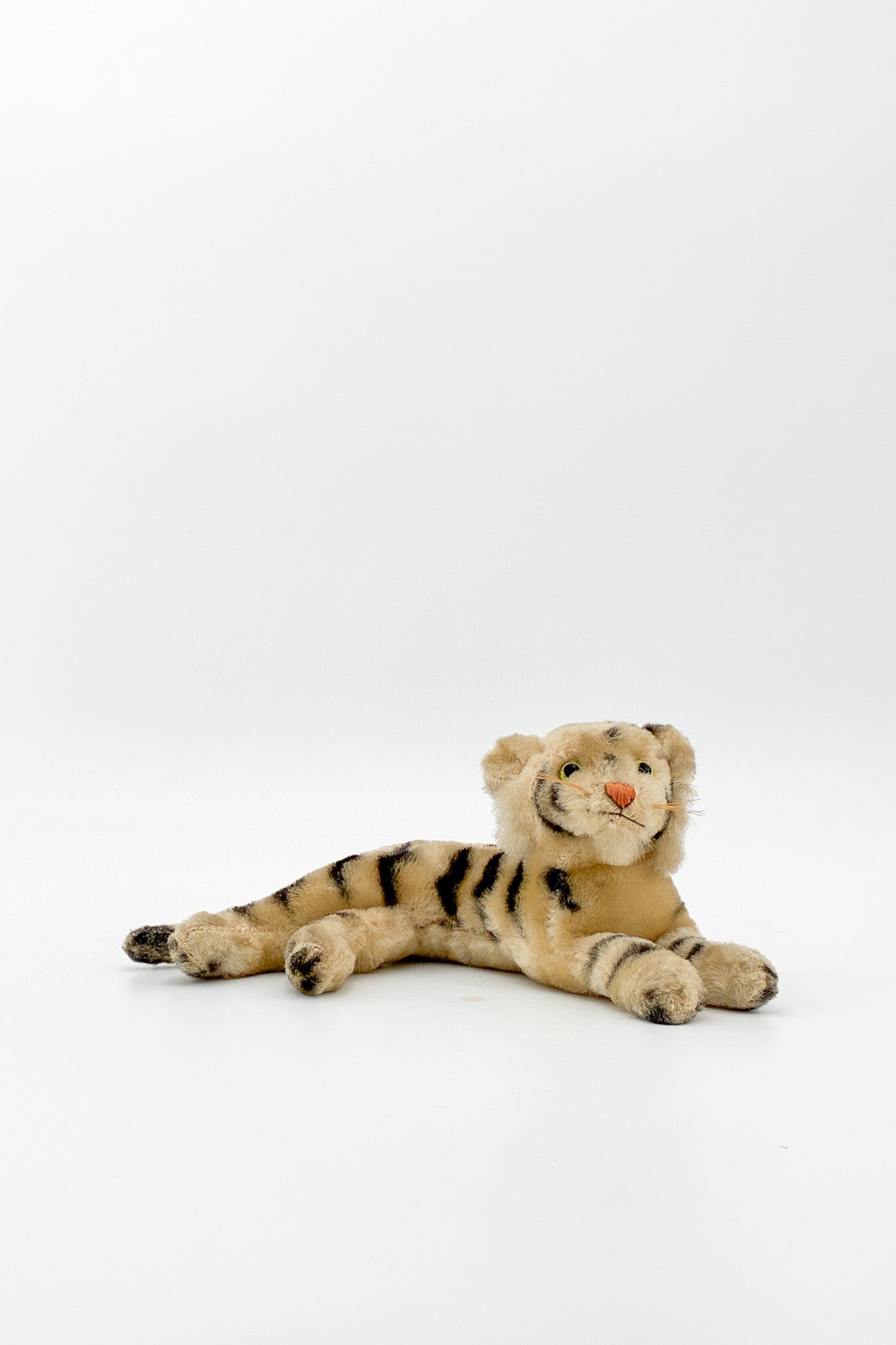 Tiger Plush Toy / トラのぬいぐるみ – STORE IN FACTORY Online