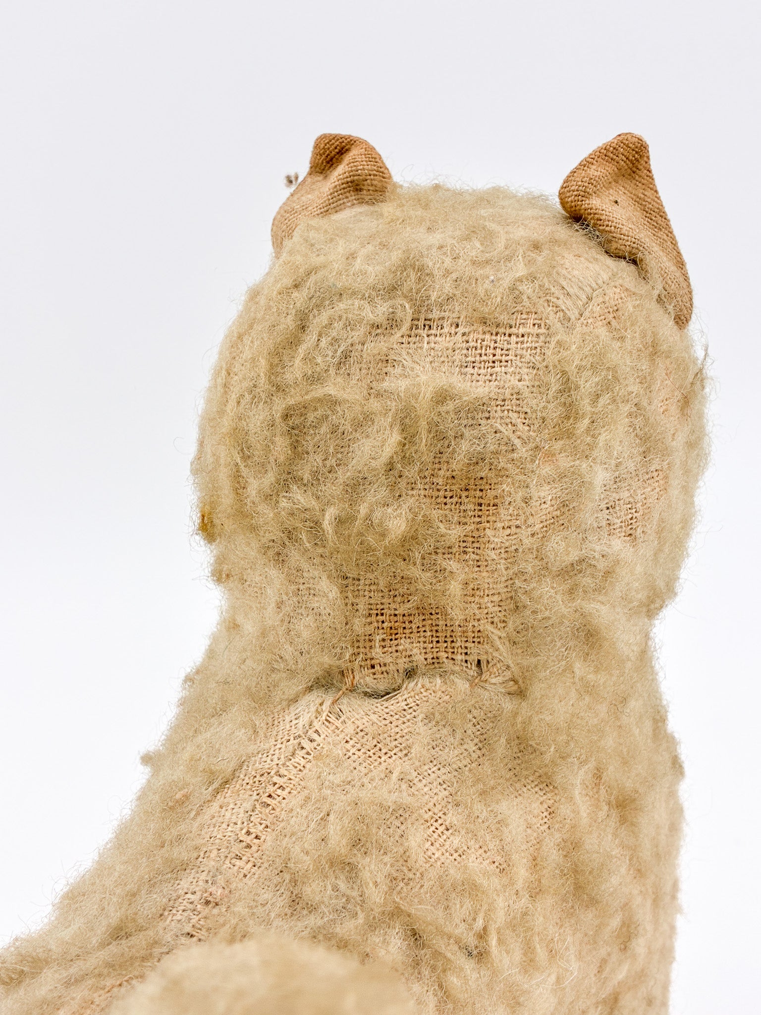Puppy Plush / 犬のぬいぐるみ