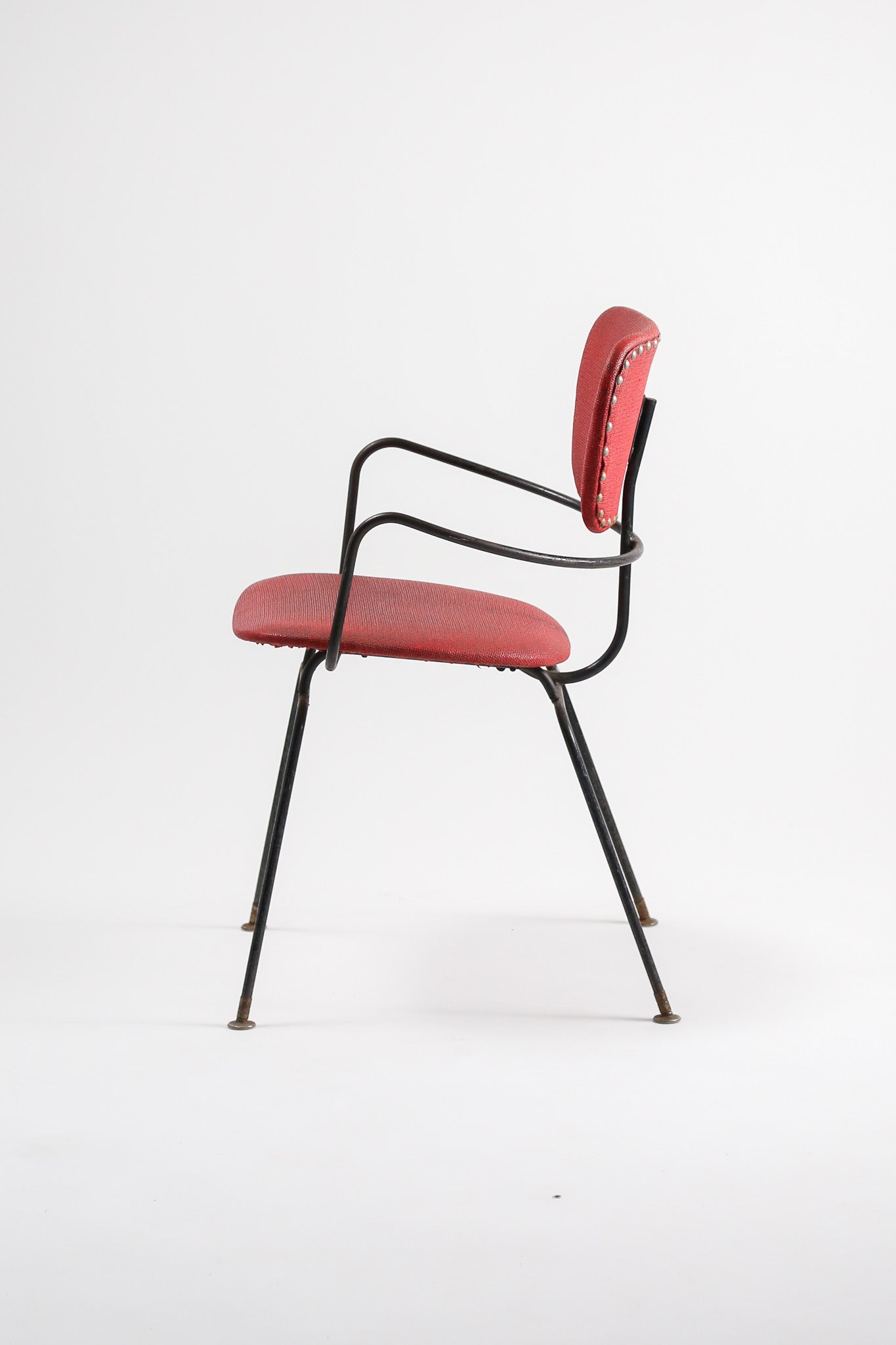 Red Fabric Arm Chair / ファブリック アームチェア