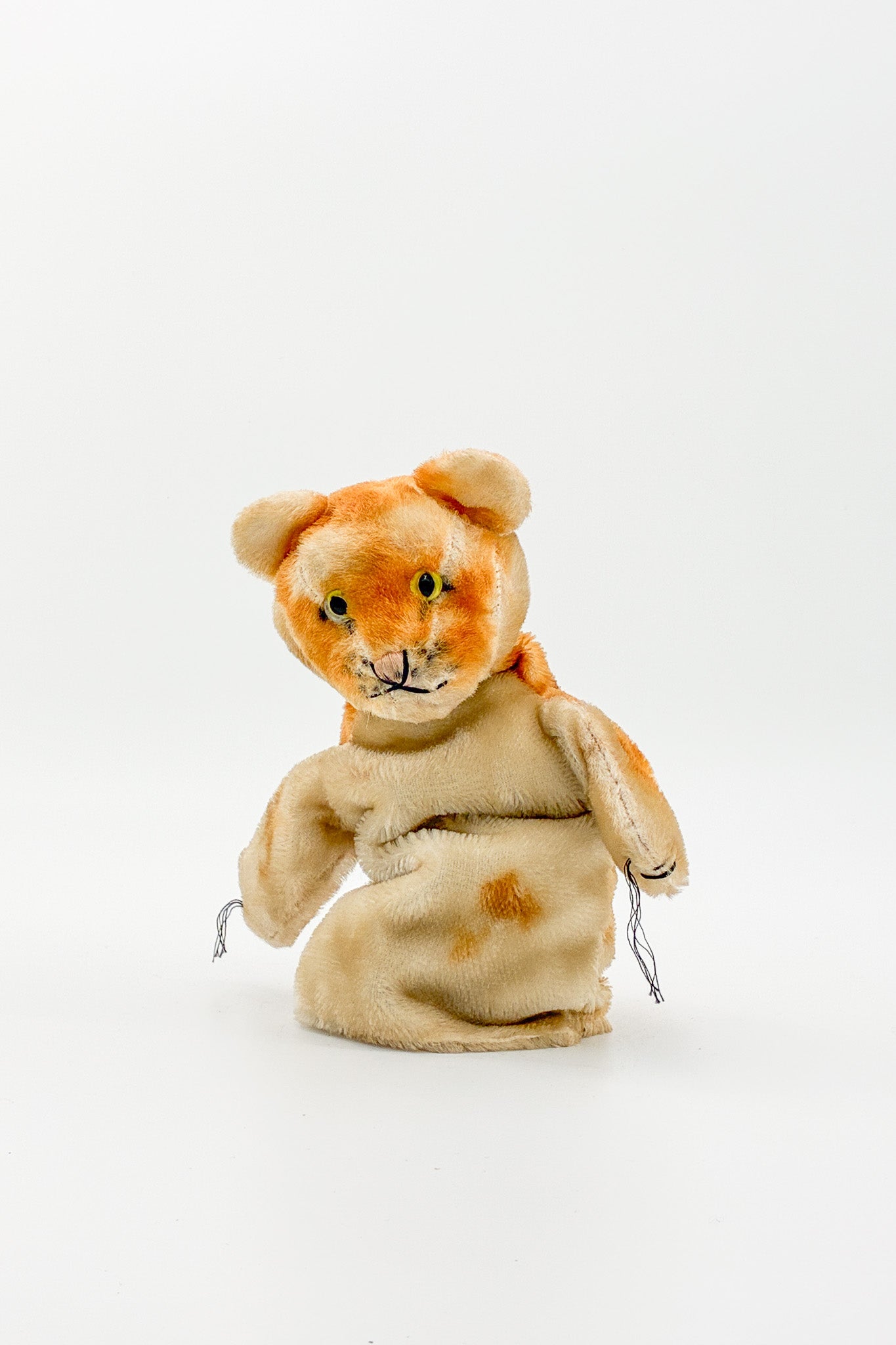 Tiger Puppet / トラ パペット