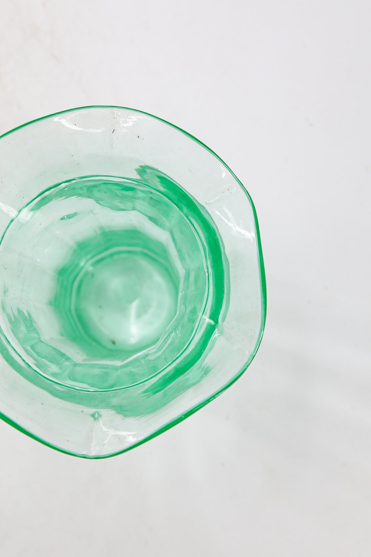 Uranium Glass Small Flower Vase / ウランガラス スモールベース
