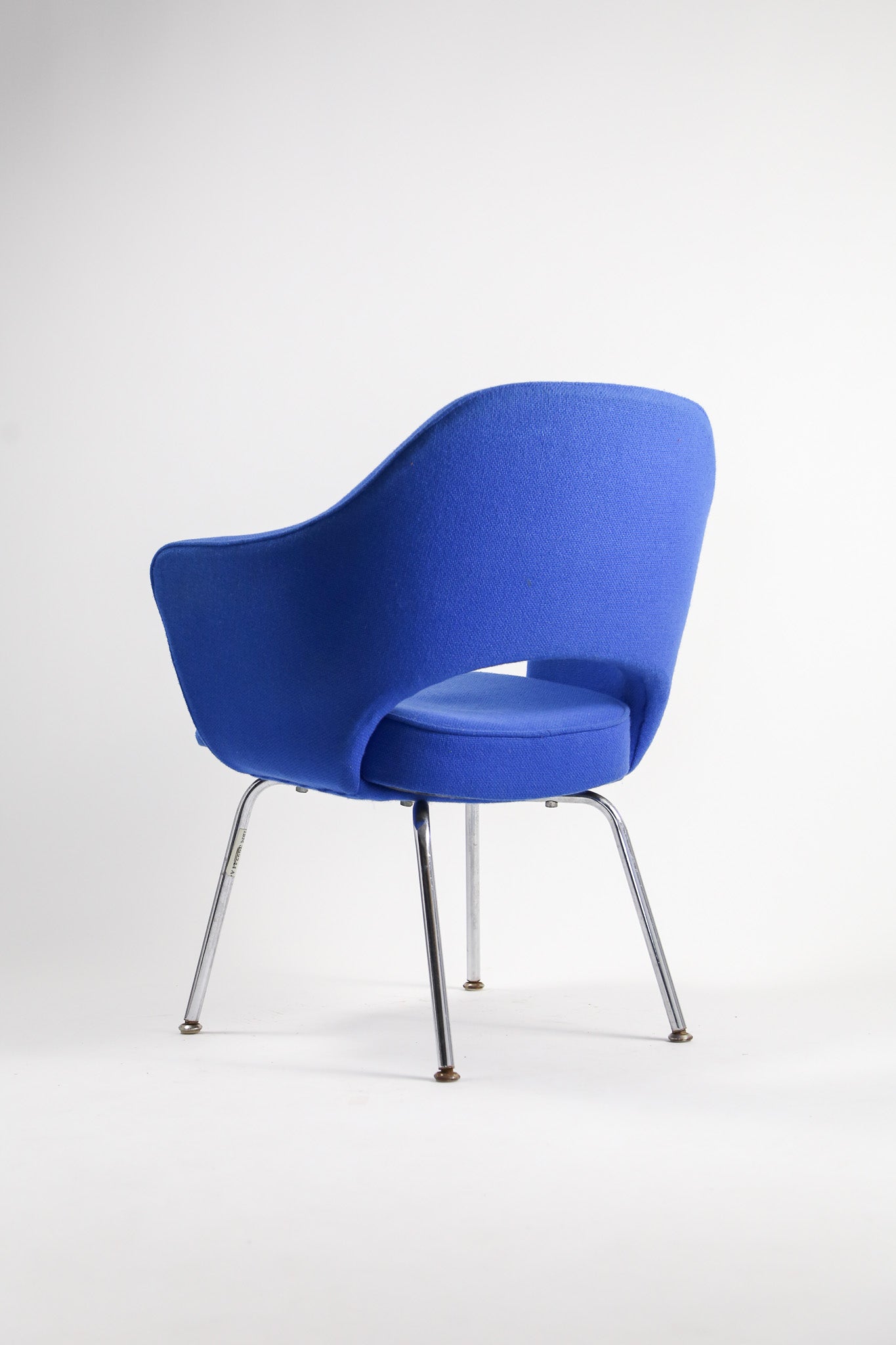 Conference Armchair by Eero Saarinen / カンファレンス アームチェア エーロサーリネン