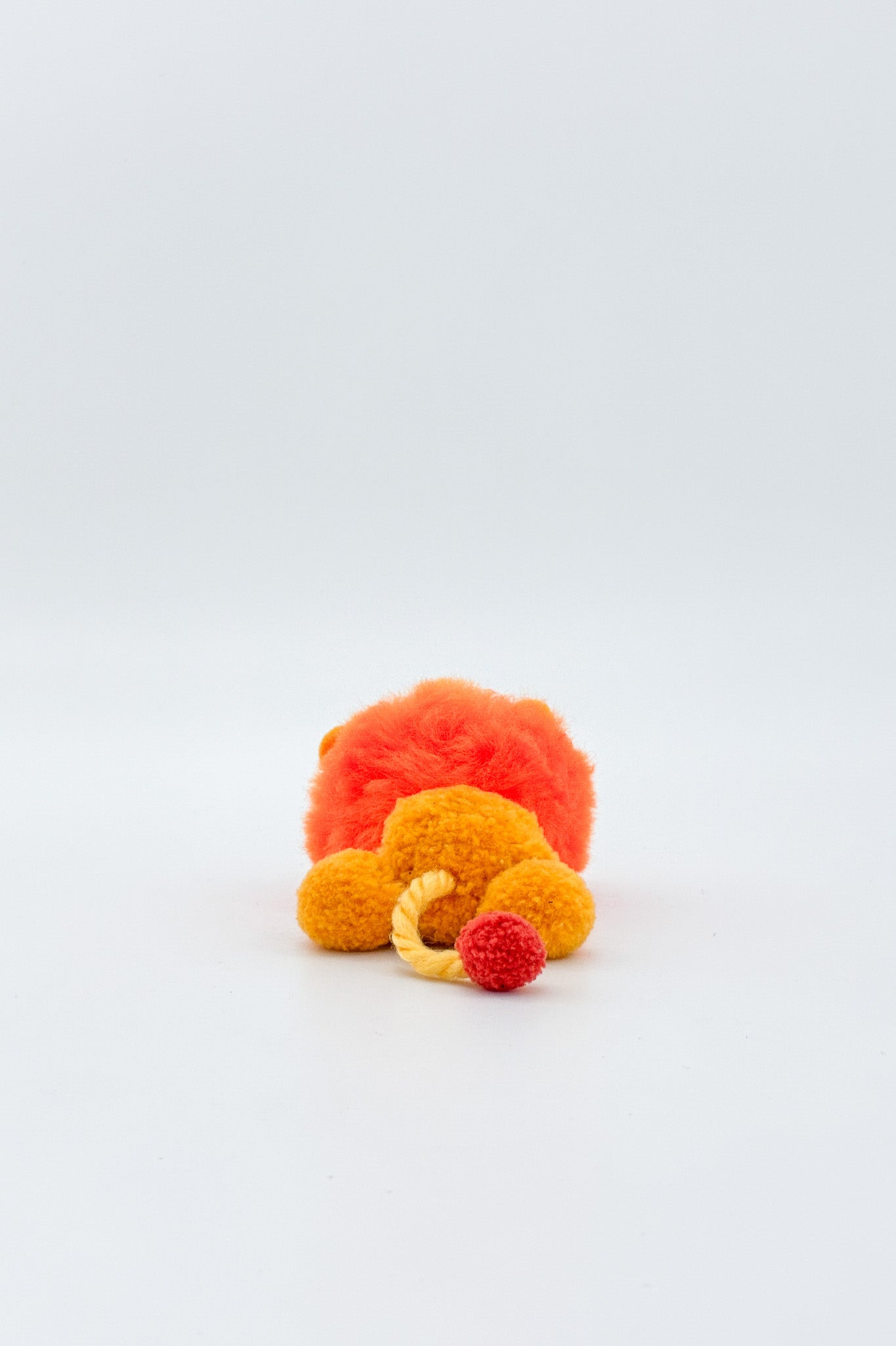 Lion Stuffed Animal / ライオンのぬいぐるみ