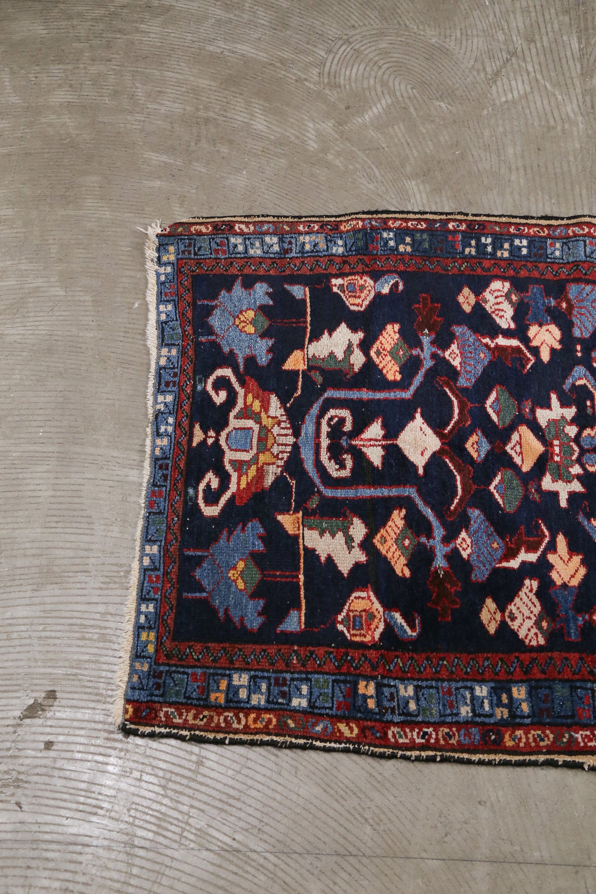 Vintage Tribal Rug / ヴィンテージ トライバルラグ