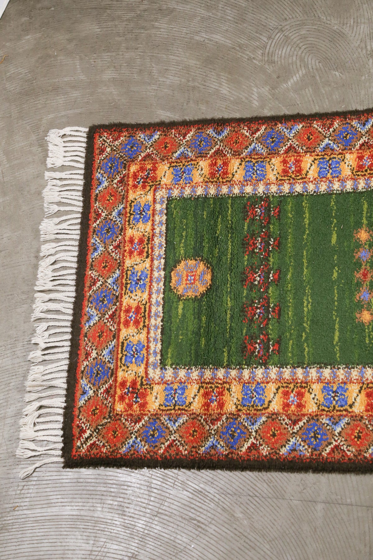 Vintage Patterned Area Rug / ヴィンテージ パターン エリアラグ