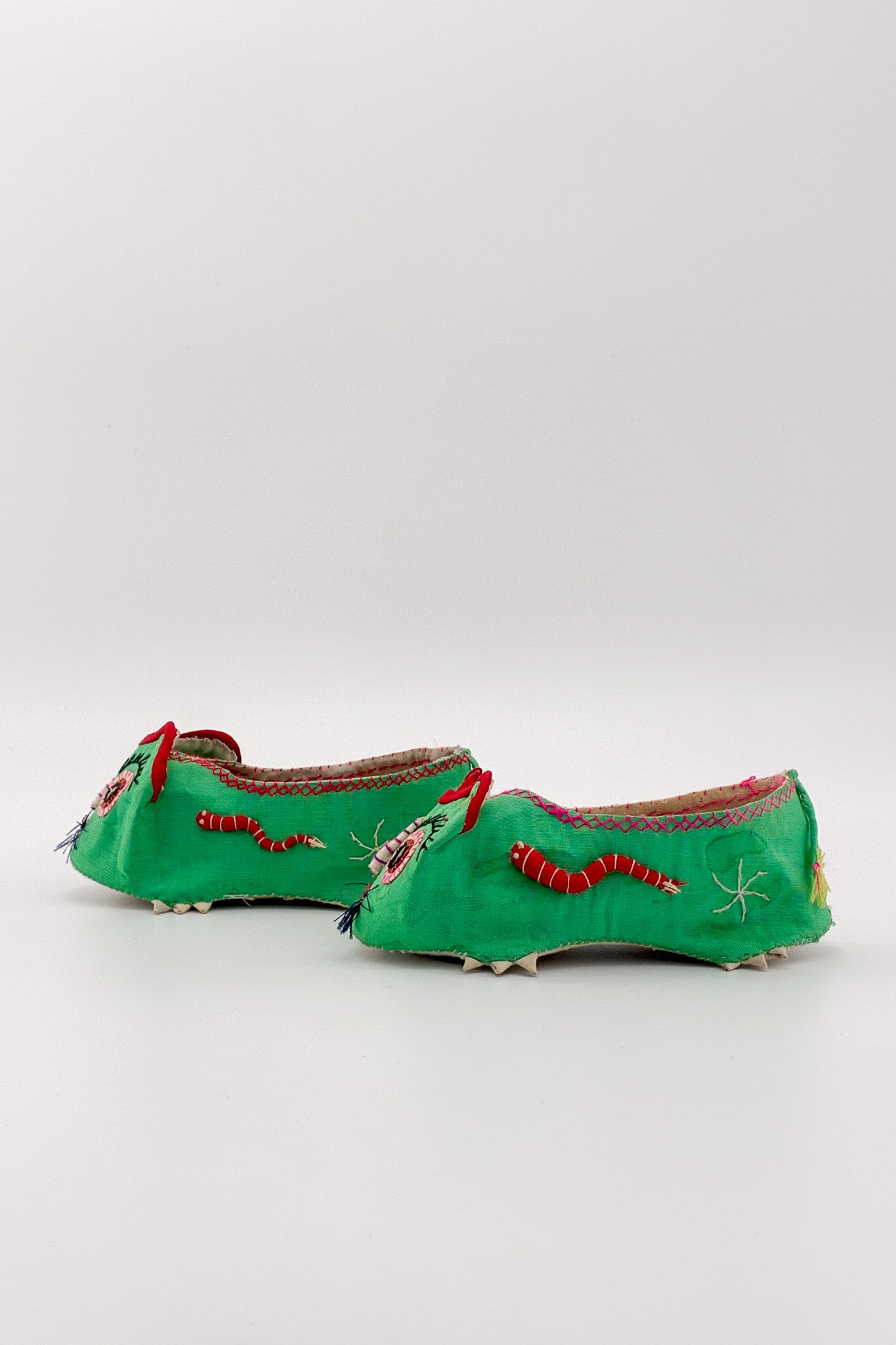 Embroidered Children's Shoes / 刺繍 子供靴