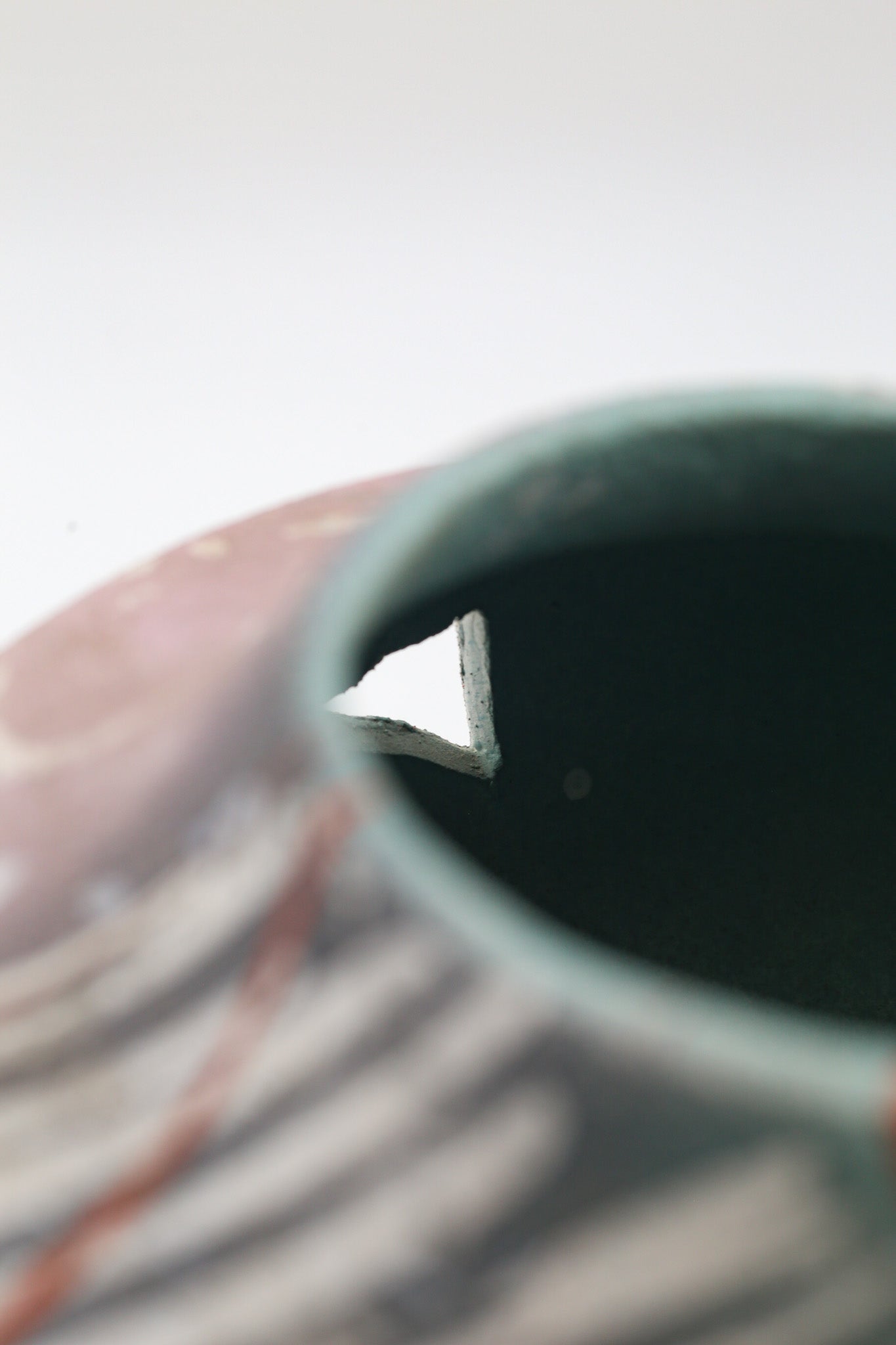 Abstract Painted Ceramic Vessel / アブストラクト・ペインテッド・セラミック・ヴェセル