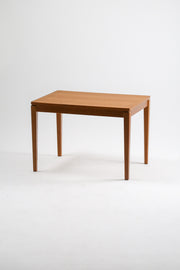 Swedish Vintage Teak Coffee Table / スウェーデン製 ヴィンテージ チーク コーヒーテーブ