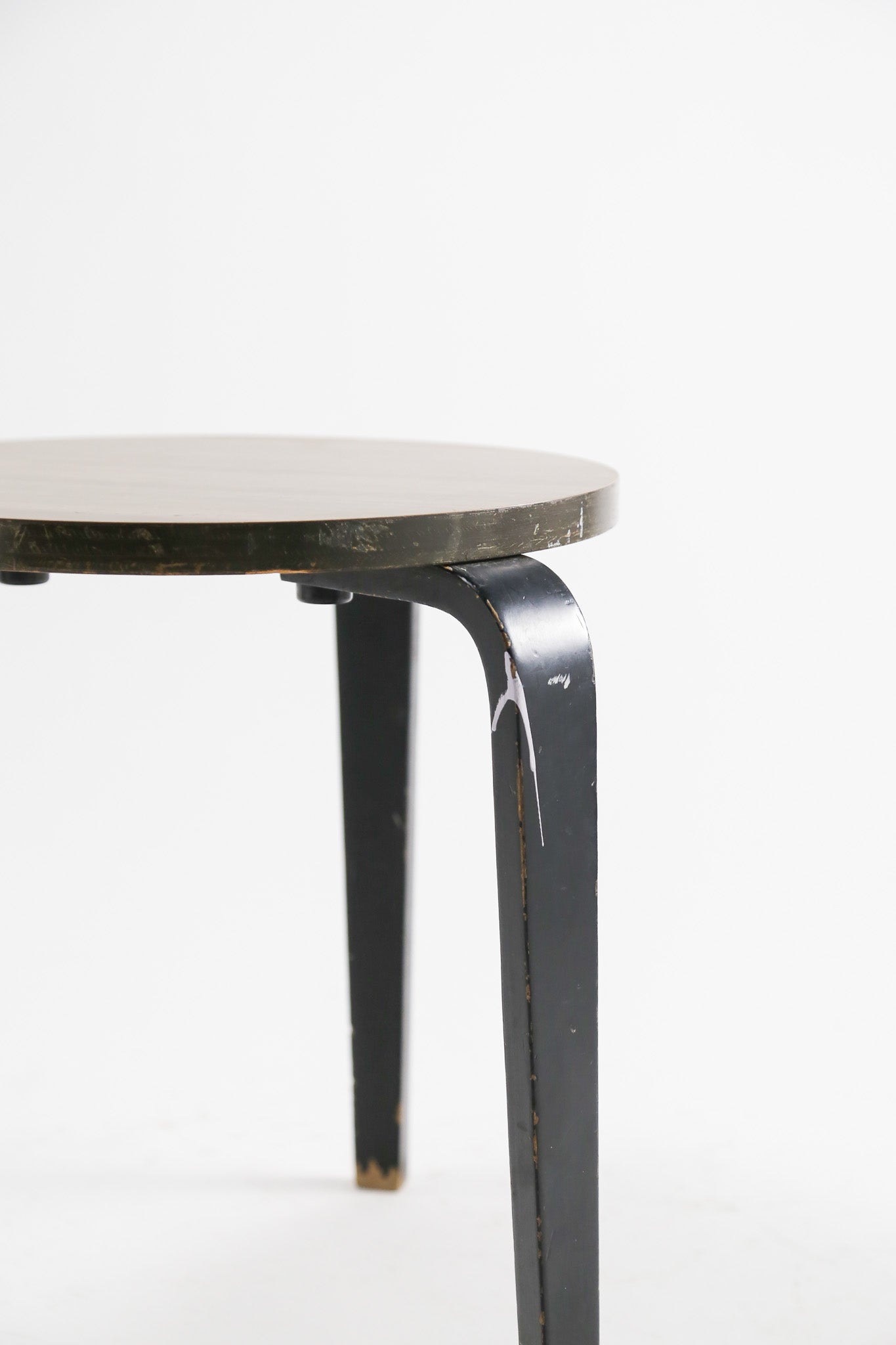 Small Round Side Table / スモールラウンドサイドテーブル