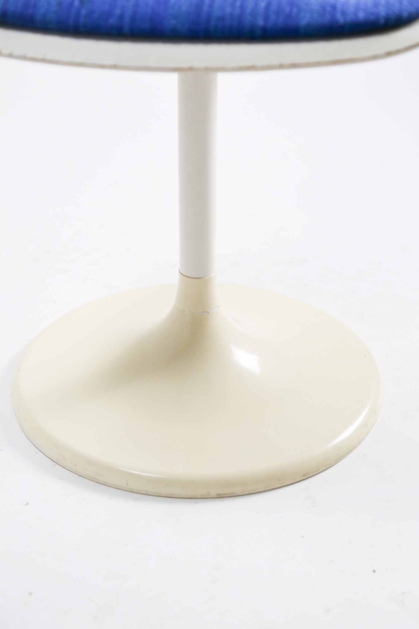 Spacey Chair / スペイシーチェア