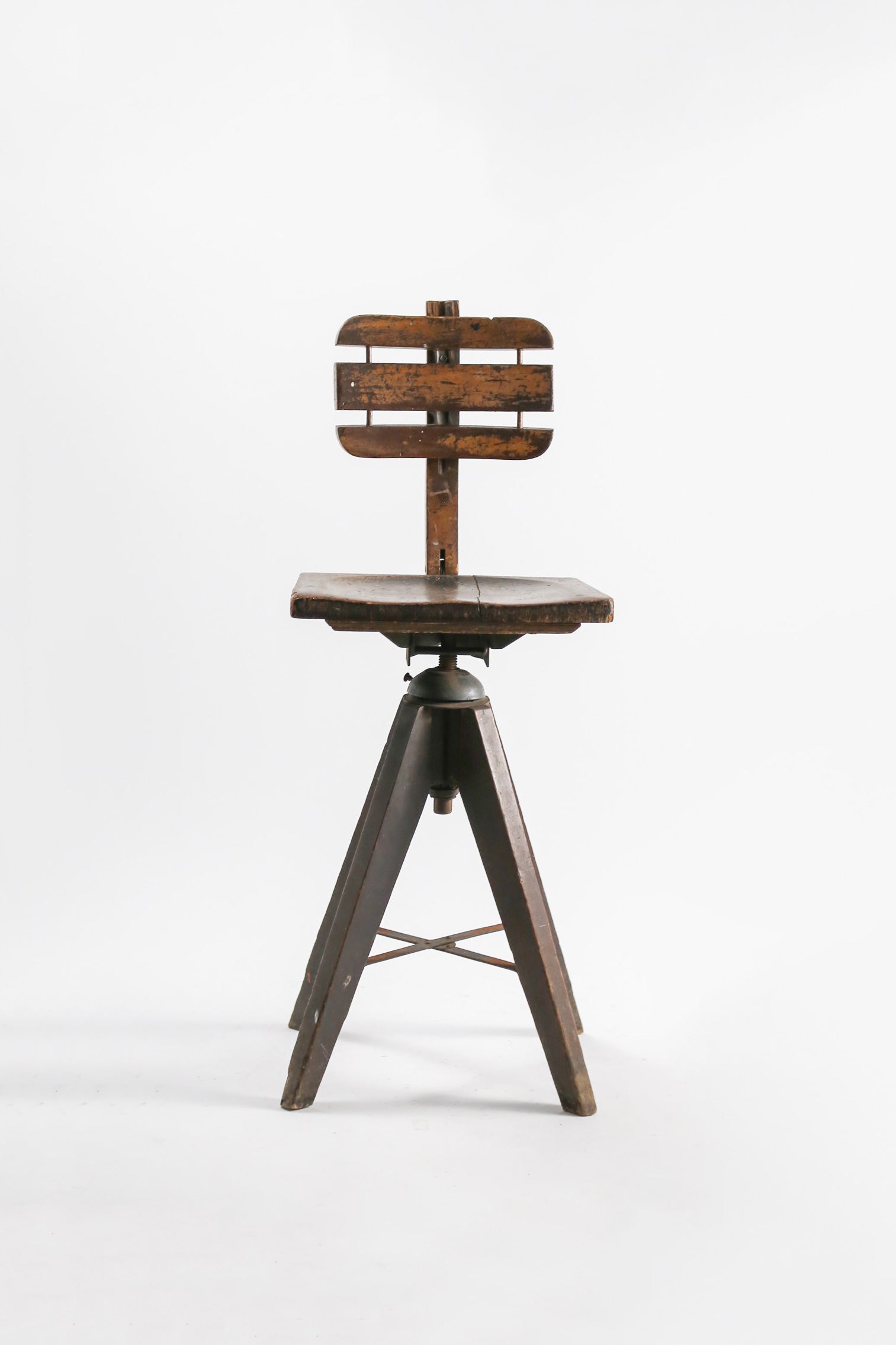 Drafting Chair / 木製ドラフティングチェア
