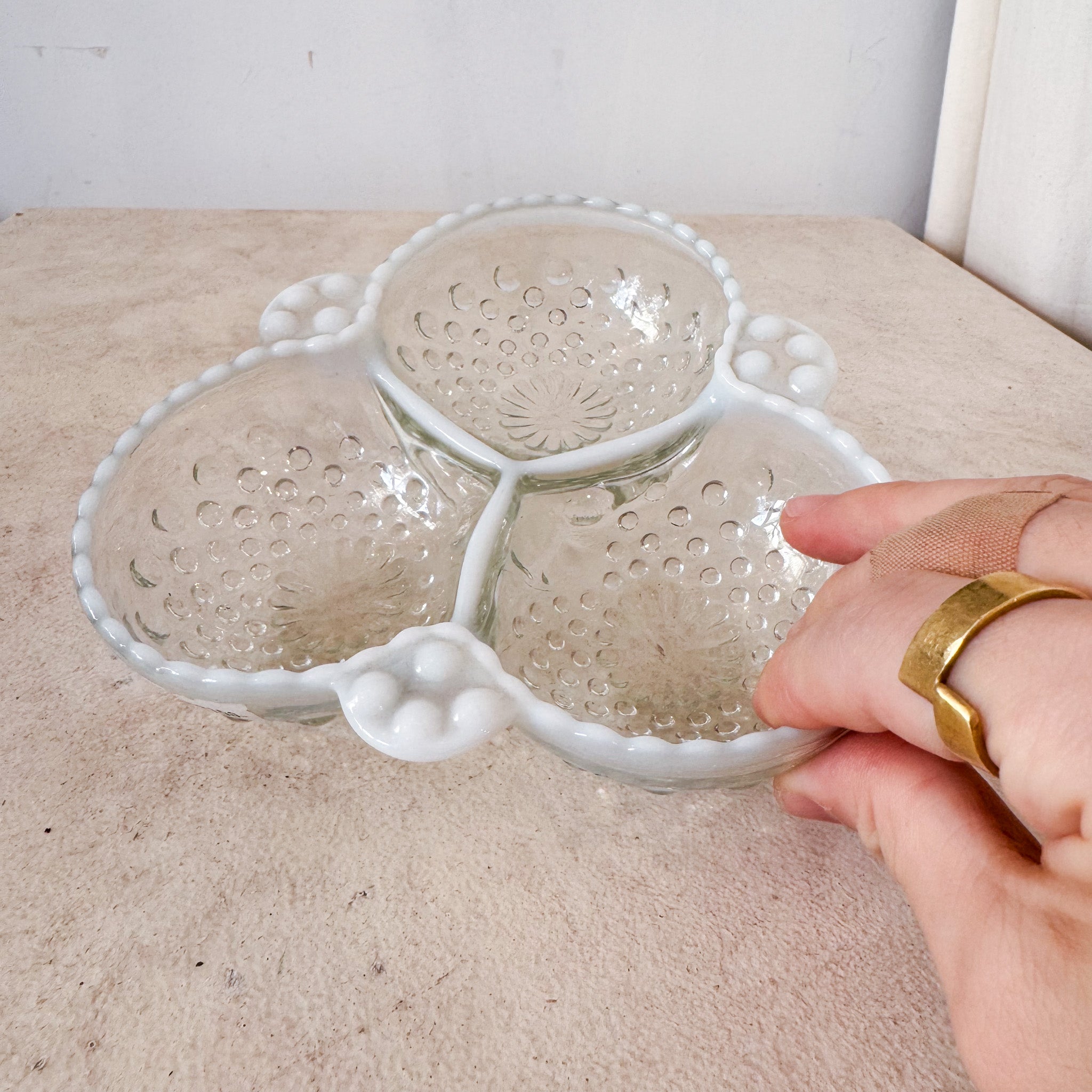Anchor Hocking Moonstone Candy Dish / アンカーホッキングムーンストンキャンディーディッシュ