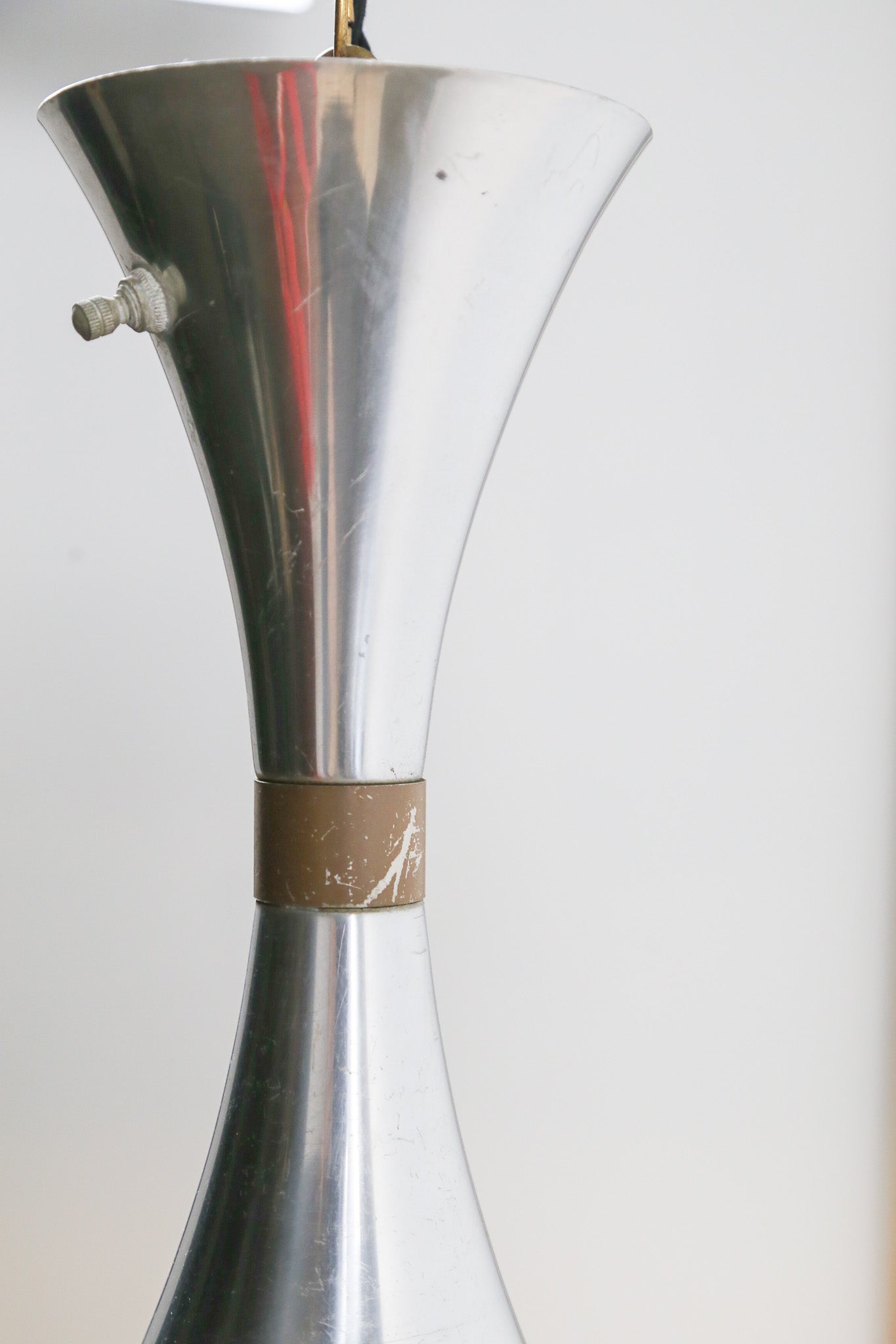 Trumpet Shape Pendant Light / シルバー ラッパ型ライト