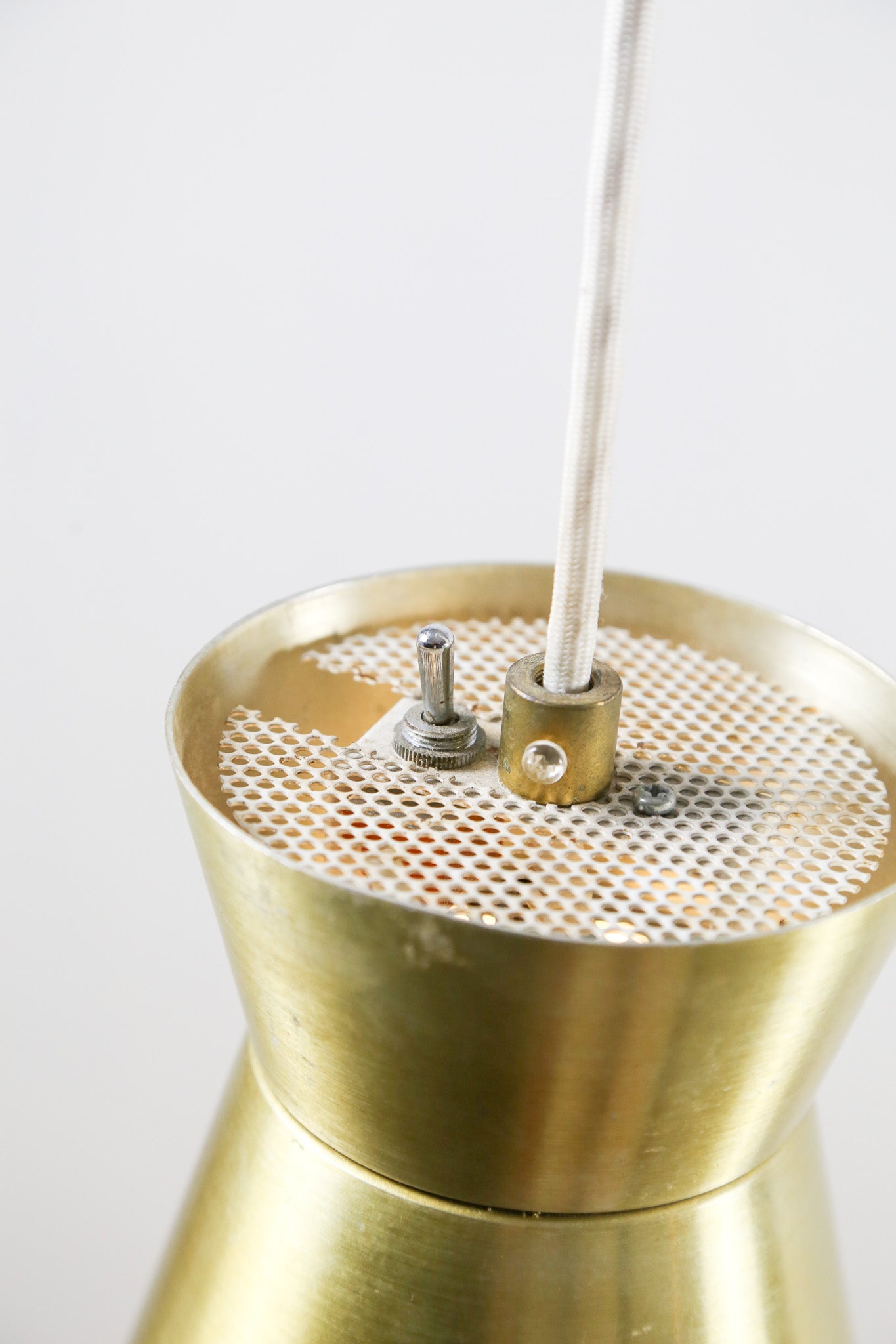 Gold Telescoping Pendant Lamp / ゴールド 伸縮ペンダントライト