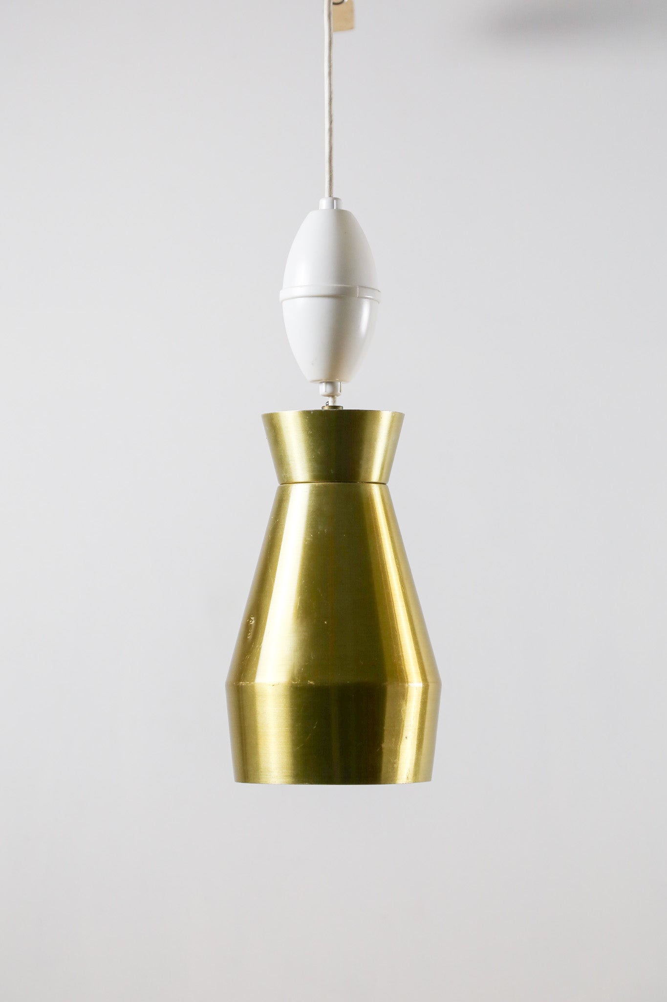 Gold Telescoping Pendant Lamp / ゴールド 伸縮ペンダントライト