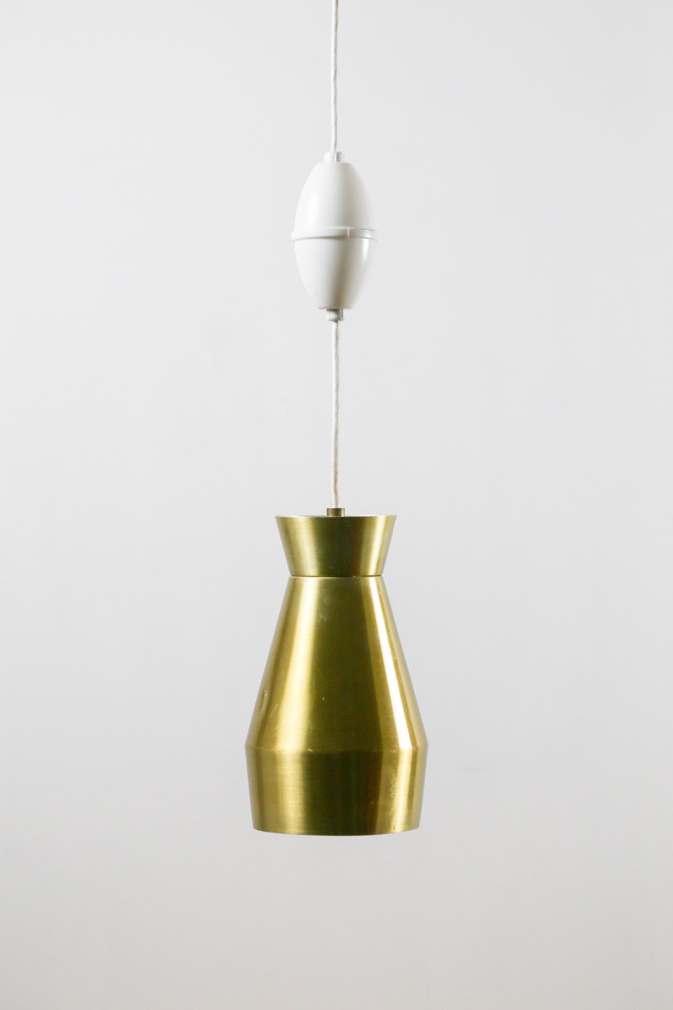 Gold Telescoping Pendant Lamp / ゴールド 伸縮ペンダントライト