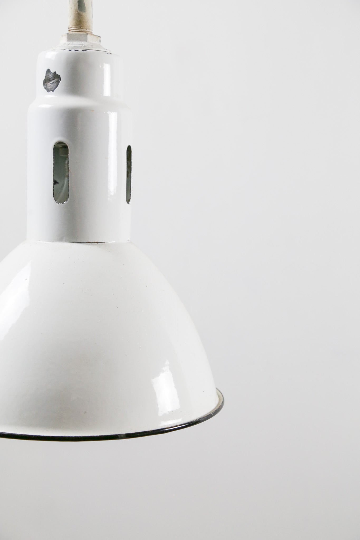 Enamel Industrial Pendant Light / ホーローインダストリアルライト