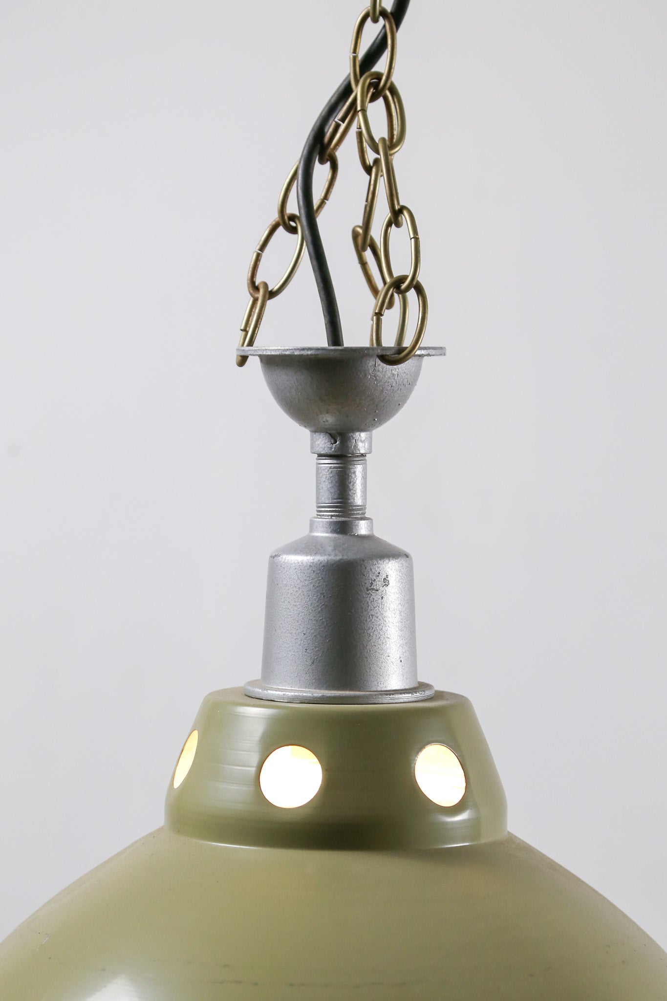 Khaki Metal Industrial Light / カーキ メタルインダストリアルライト