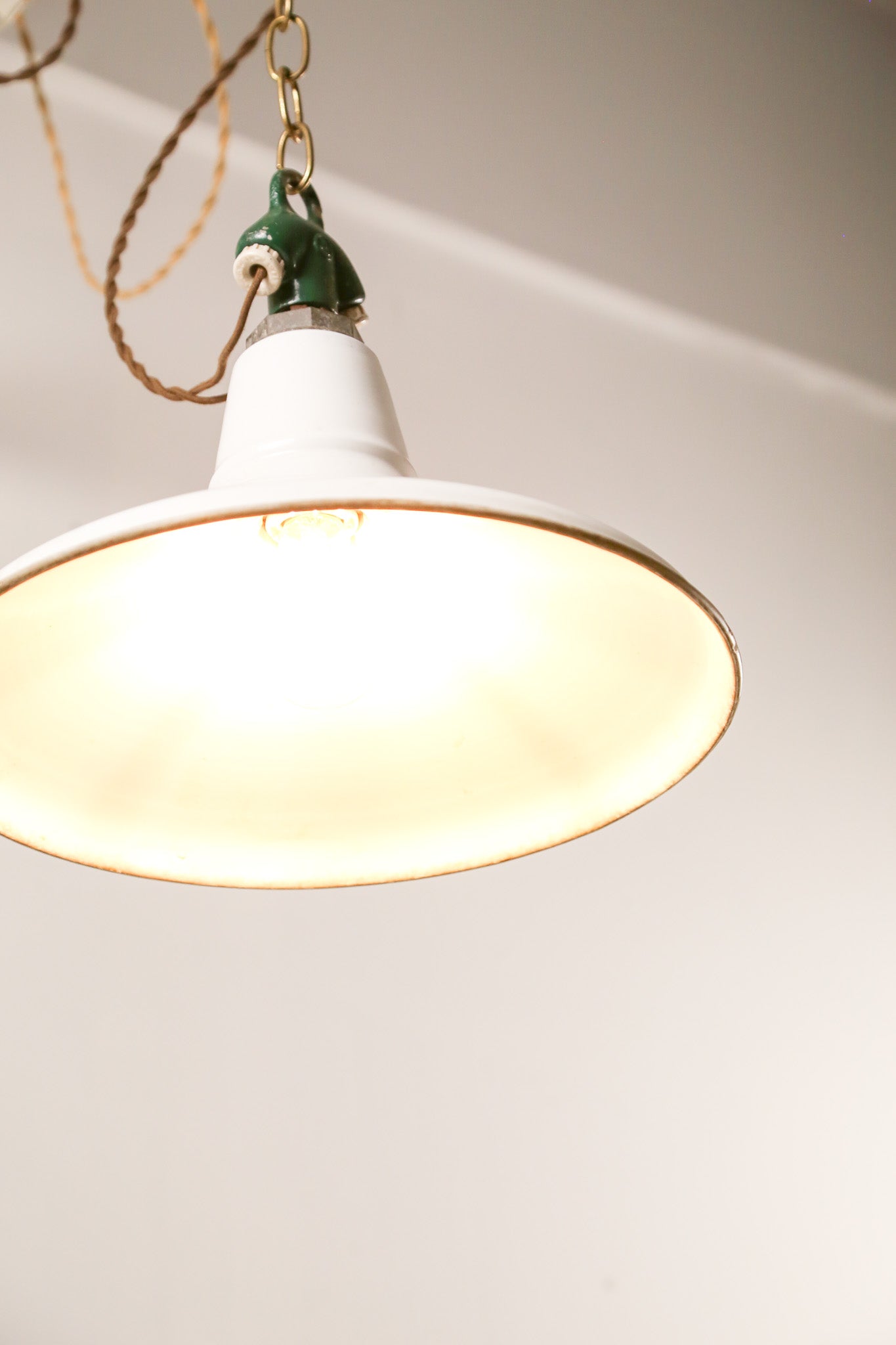 Enamel Industrial Pendant Light White / ホーロー インダストリアルライト 白