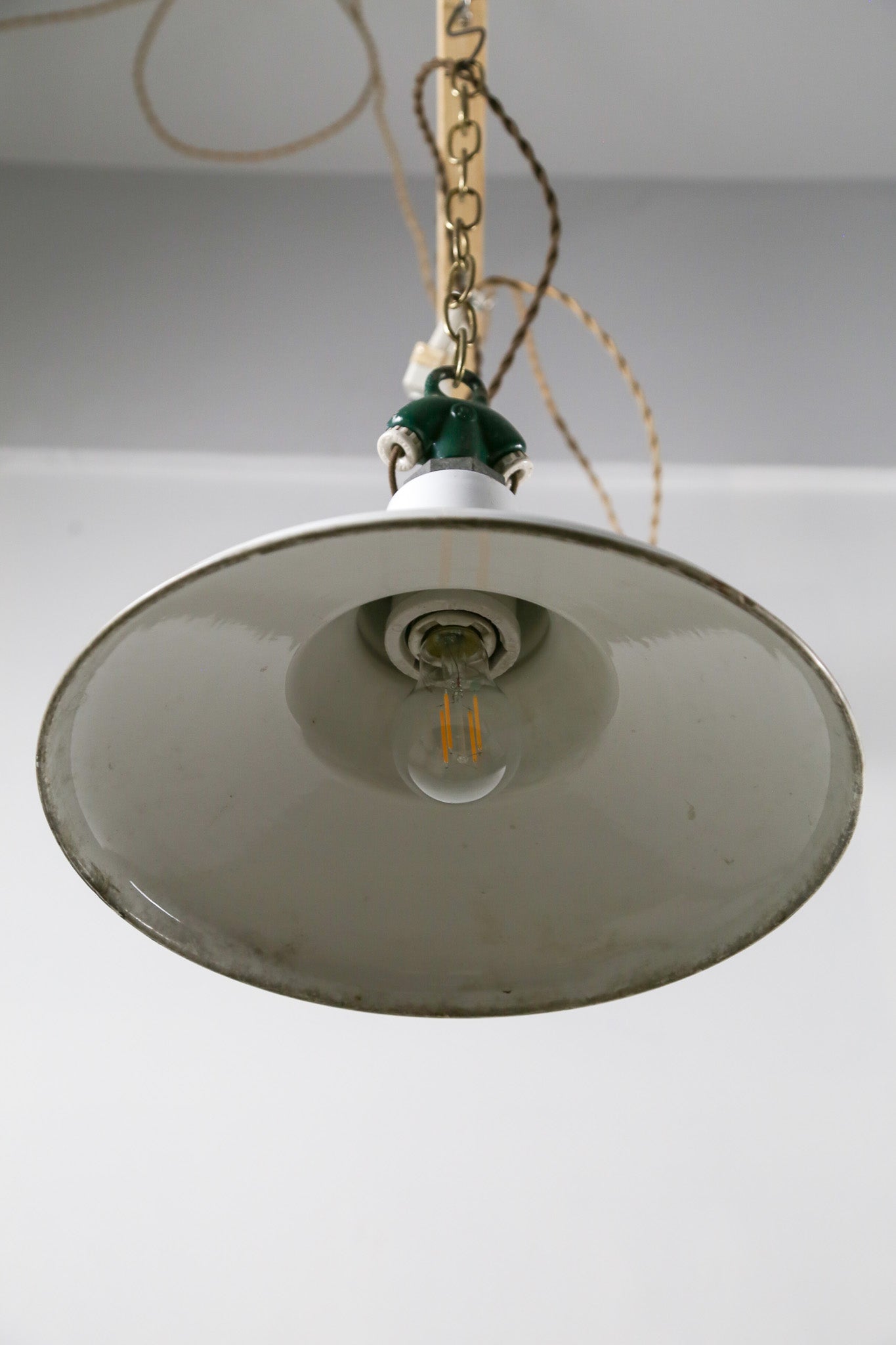 Enamel Industrial Pendant Light White / ホーロー インダストリアルライト 白