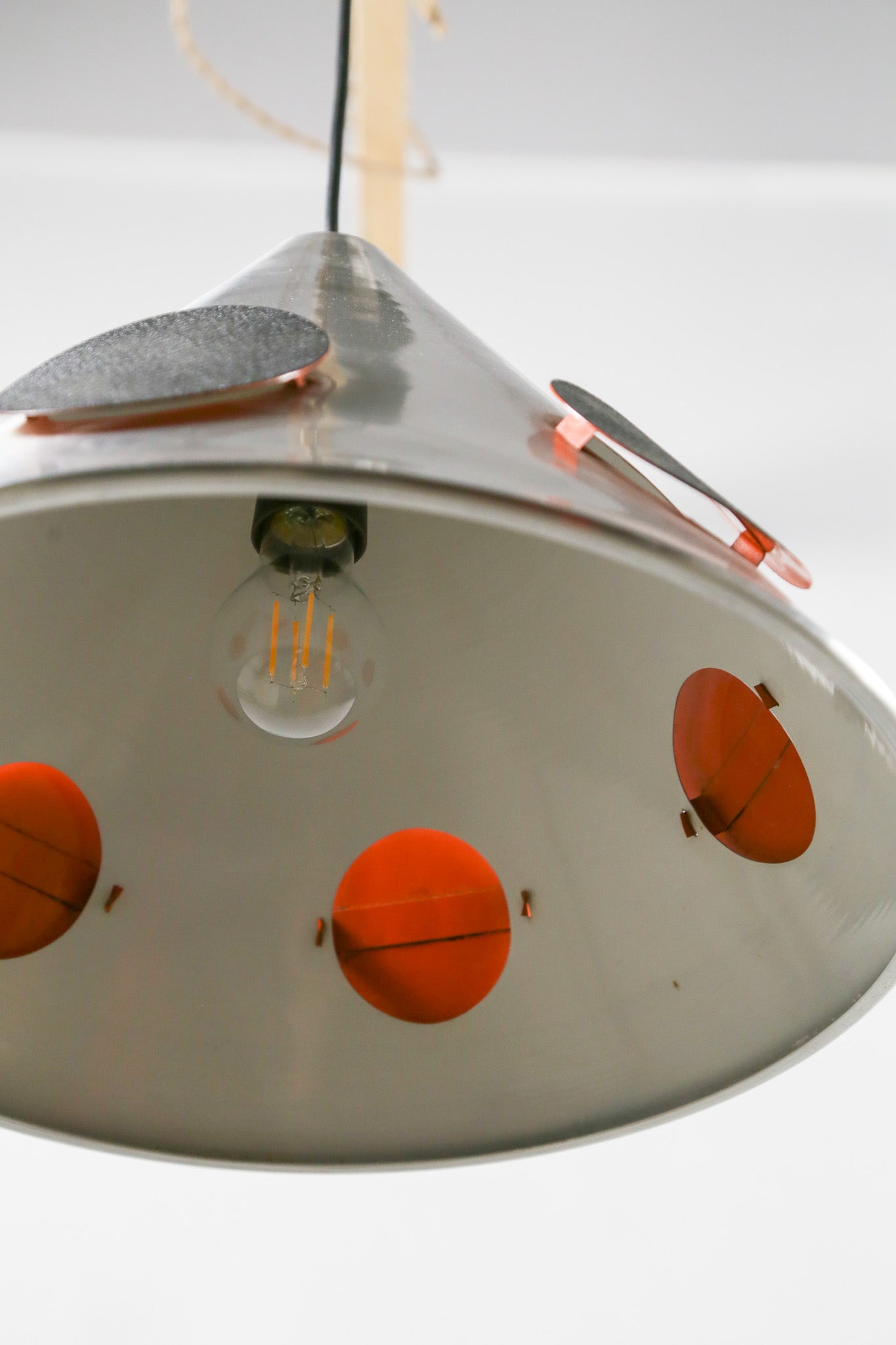 Silver Shade Pendant Light with Black Accents / シルバーシェード 黒丸付き ペンダントライト