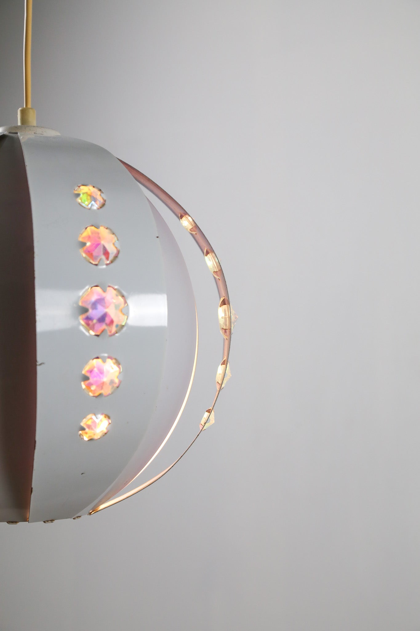 Rainbow UFO Pendant Lamp / レインボー UFO ペンダントランプ