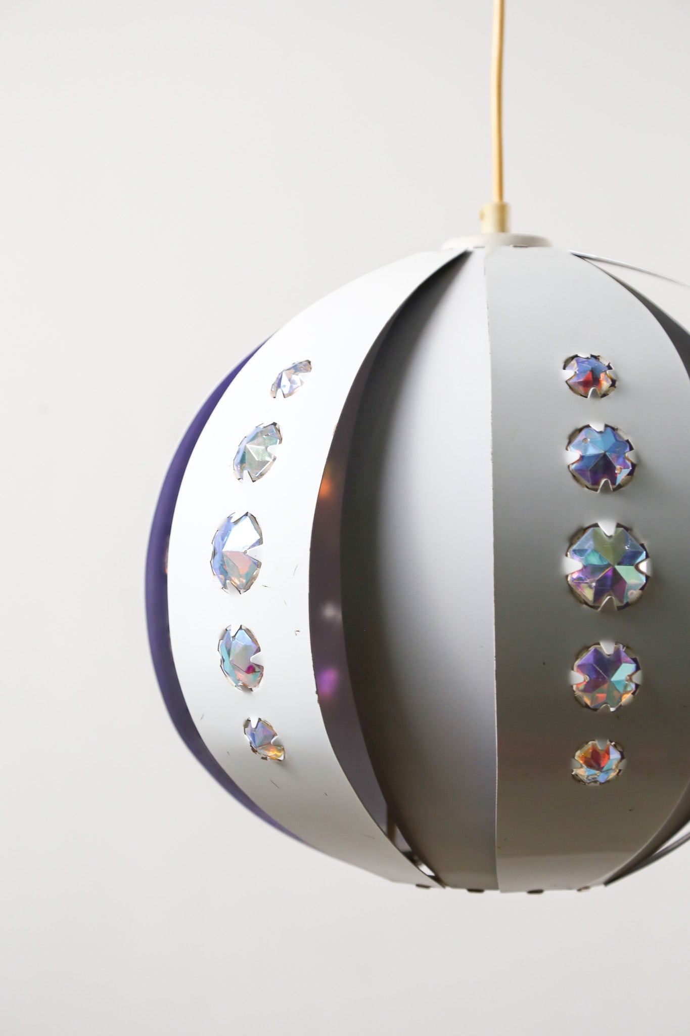 Rainbow UFO Pendant Lamp / レインボー UFO ペンダントランプ