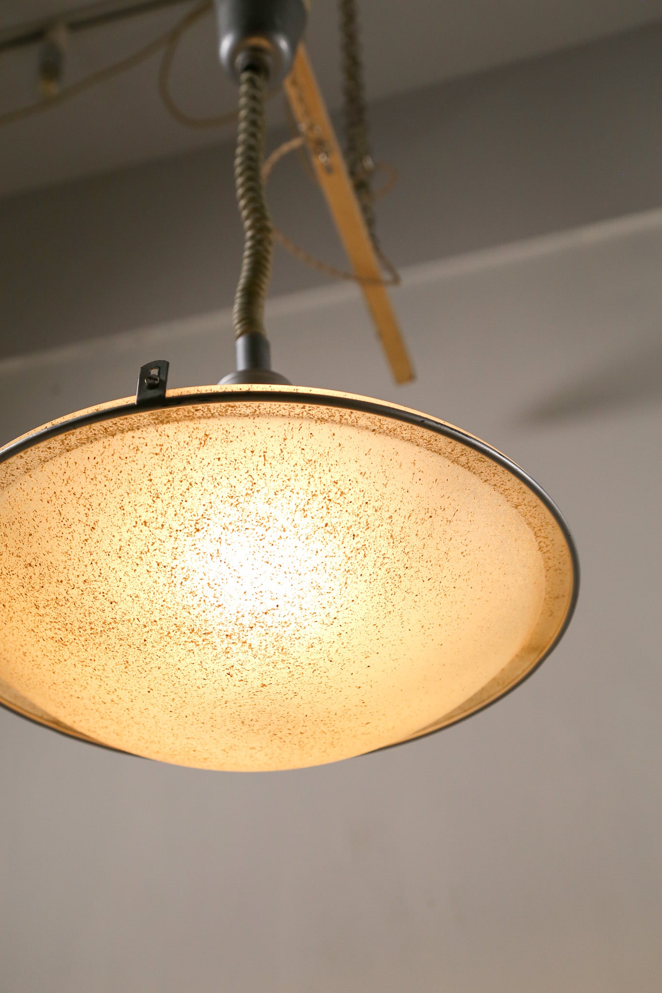 Pendant Light with Stepped Glass Shade and Speckled Bowl / ステップガラスシェード＆斑点模様ボウル ペンダントライト