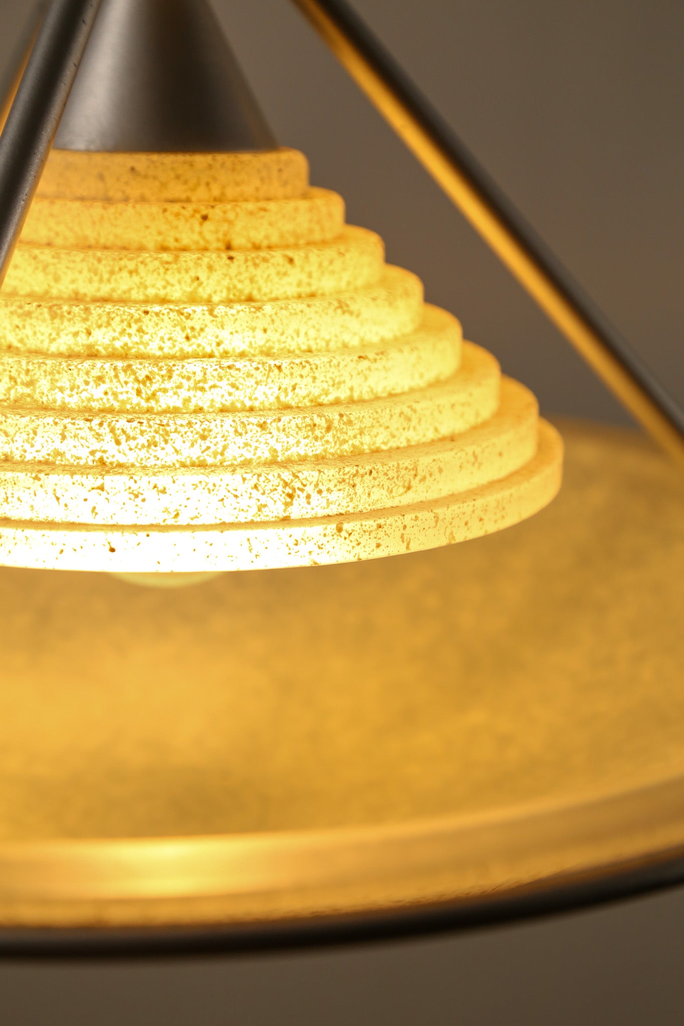 Pendant Light with Stepped Glass Shade and Speckled Bowl / ステップガラスシェード＆斑点模様ボウル ペンダントライト