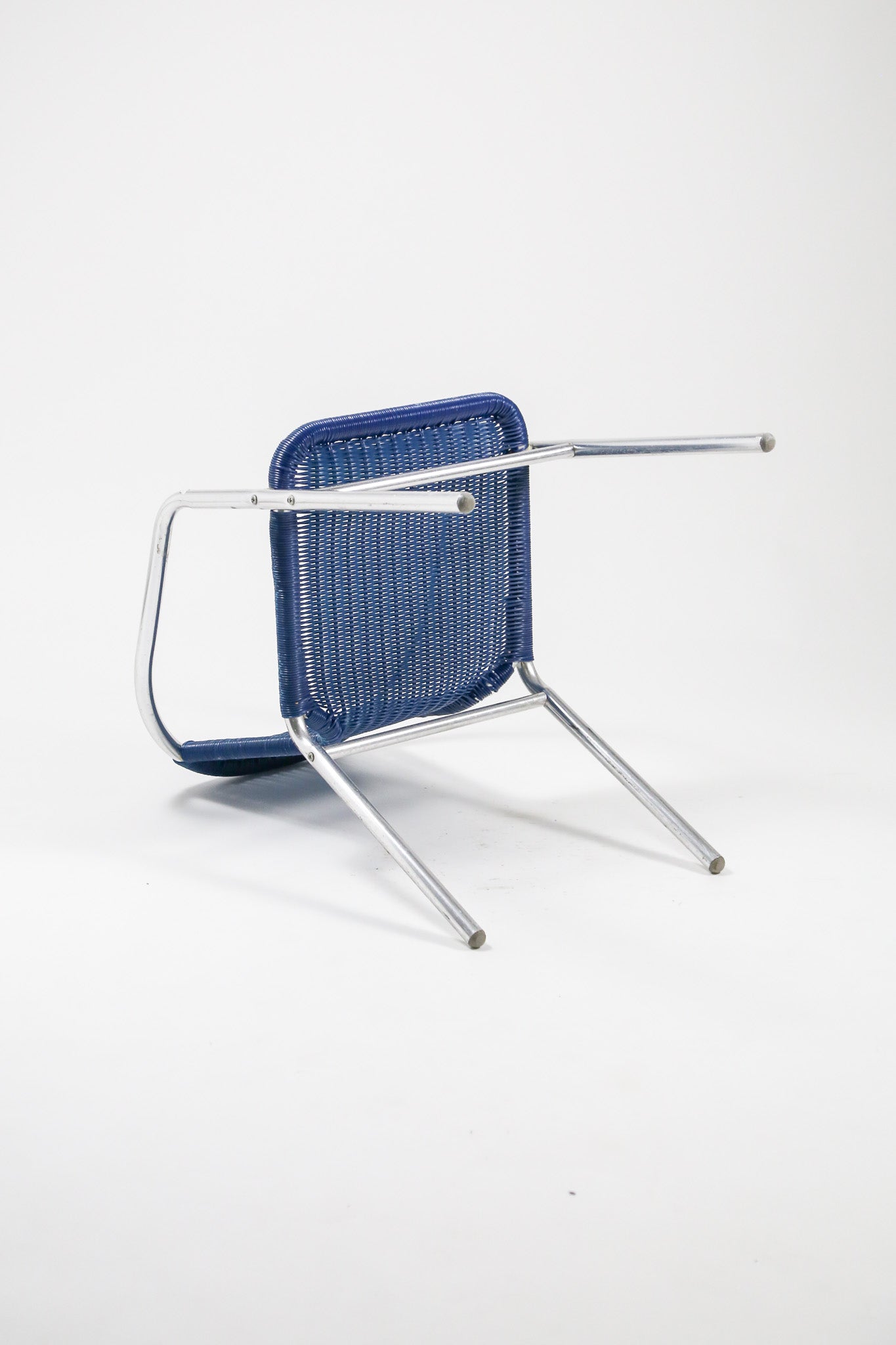 Blue Vinyl Woven Armchair / ビニール編みアームチェア