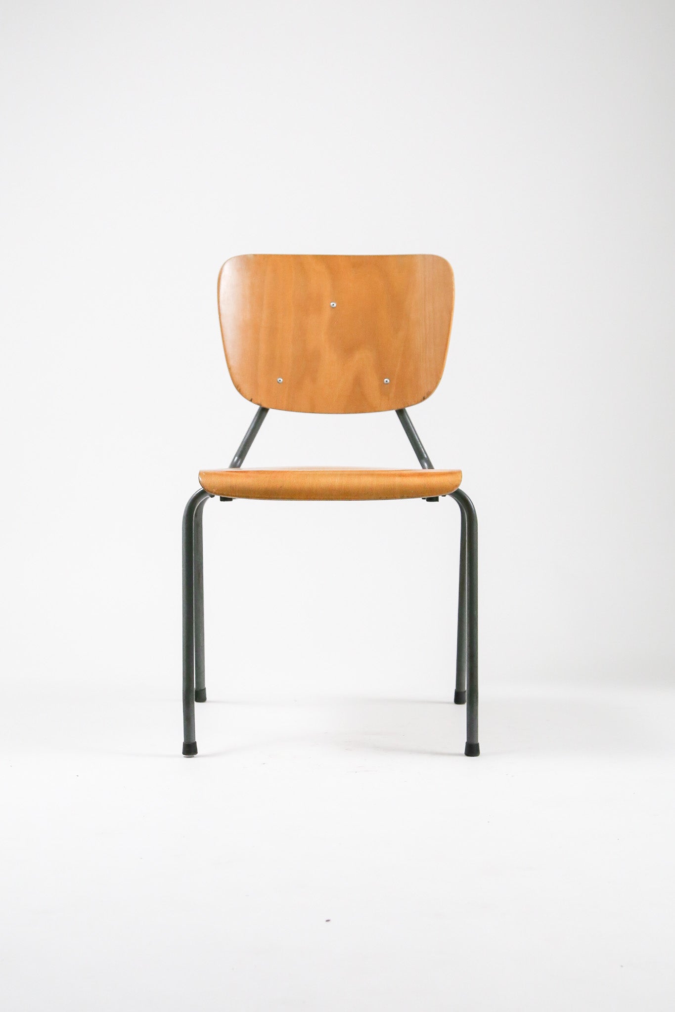 Thur-Op-Seat ヴィンテージ ローチェア スクールチェア ドイツ Vintage School Chair / ヴィンテージ スクールチェア – STORE IN