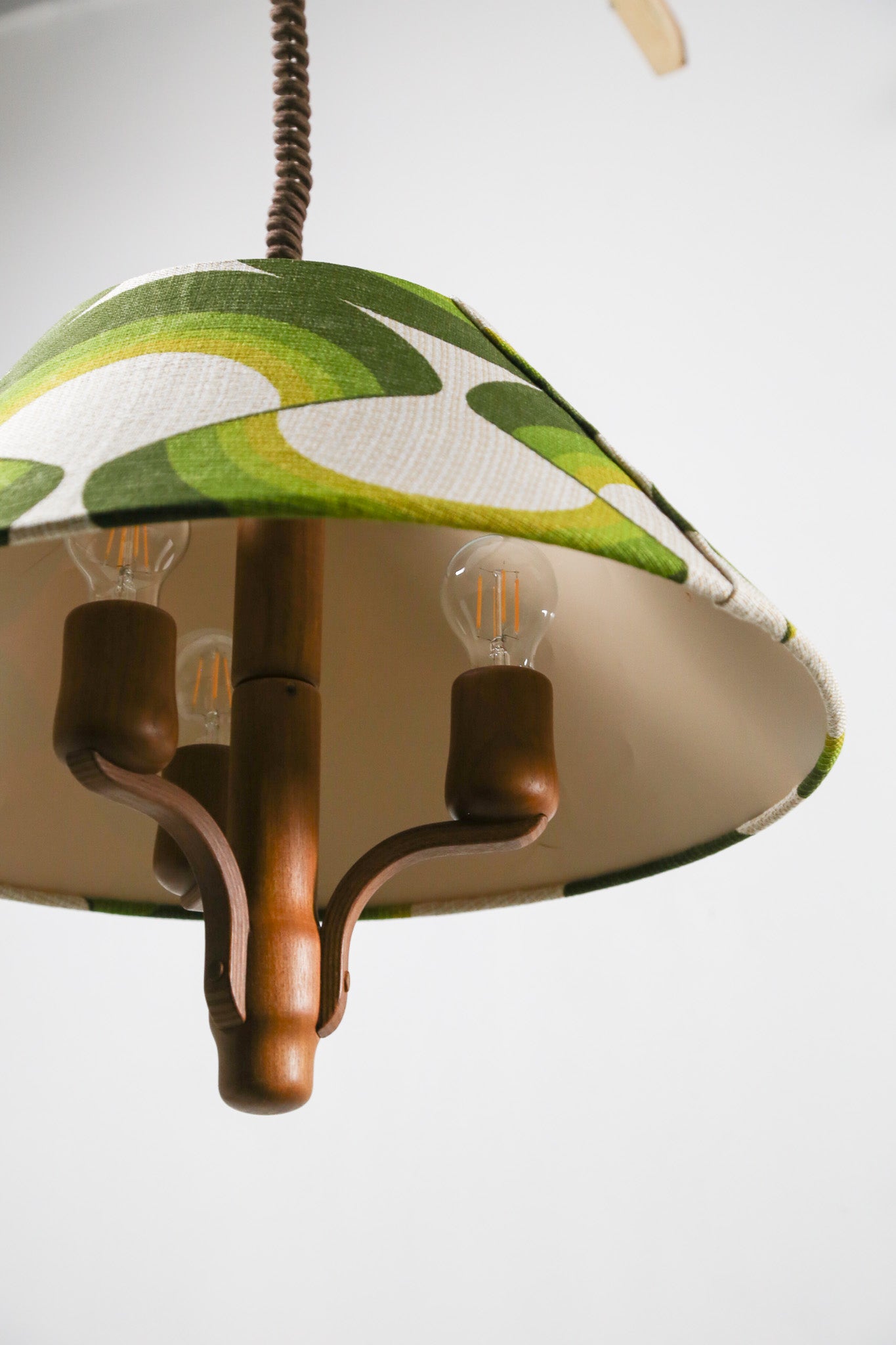 Vintage Teak Pendant Light with Psychadelic Green Shade / ヴィンテージ チーク ペンダントライト サイケデリックグリーンシェード