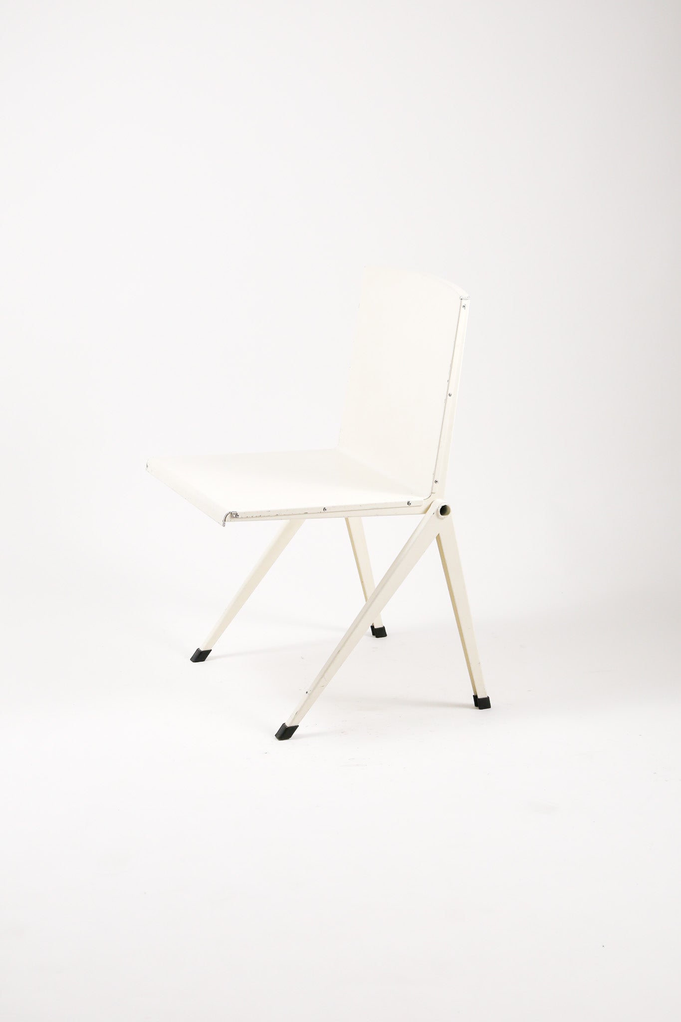 Mondial dining chair / モンディアル ダイニングチェア
