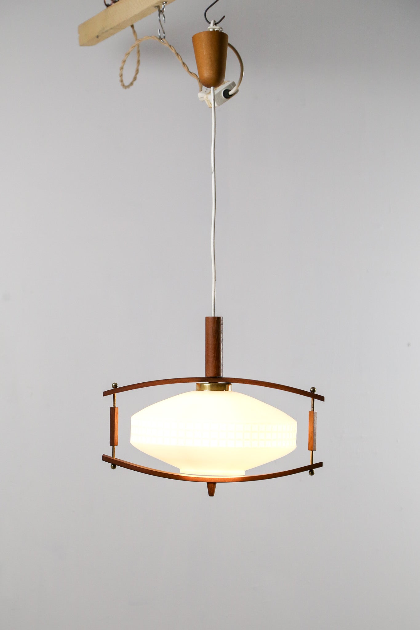 Wood Frame Glass Pendant Light / 木製フレーム ガラスペンダントライト