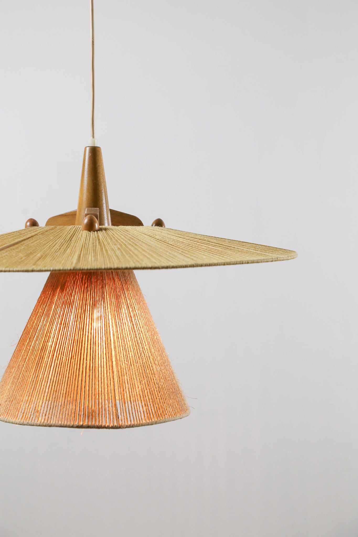 Teak and Sisal Rope Pendant Light / チーク＆サイザルロープ ペンダントライト