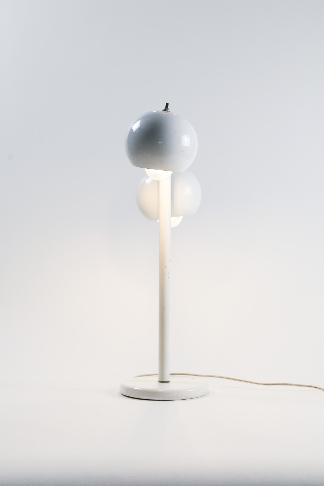 White Twin Head Desk Lamp / 白 2灯 デスクライト